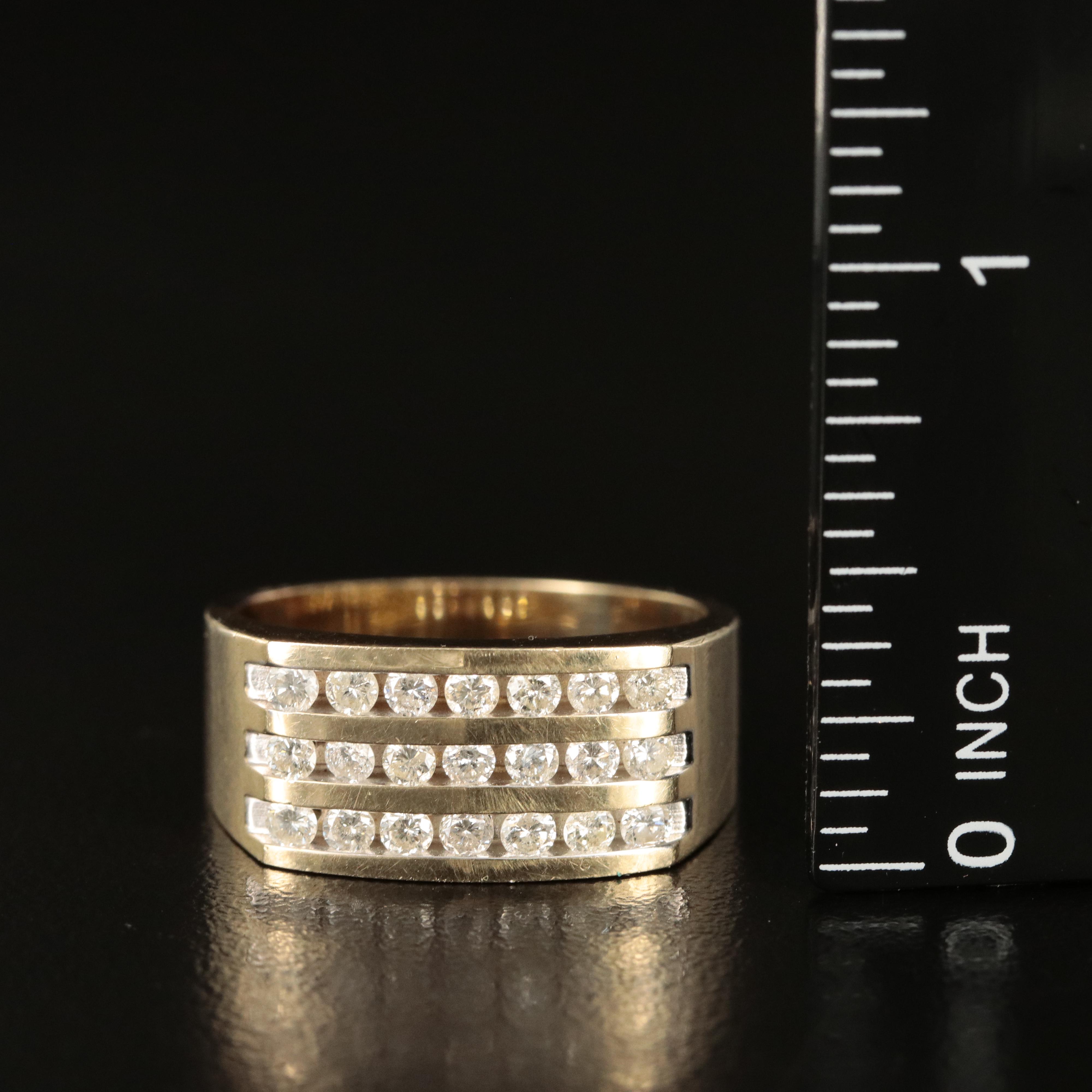 10K 0.84 CTW Diamond Ring