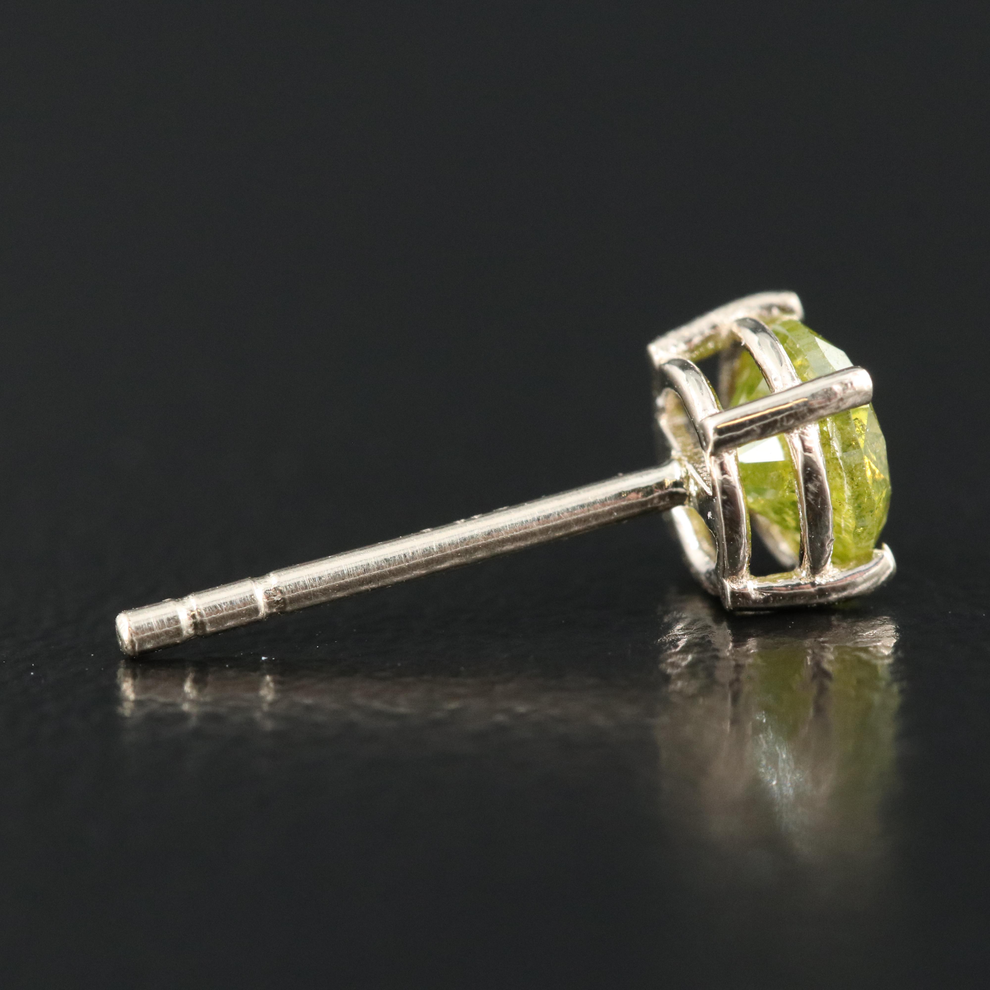 14K 0.80 CTW Diamond Stud Earrings