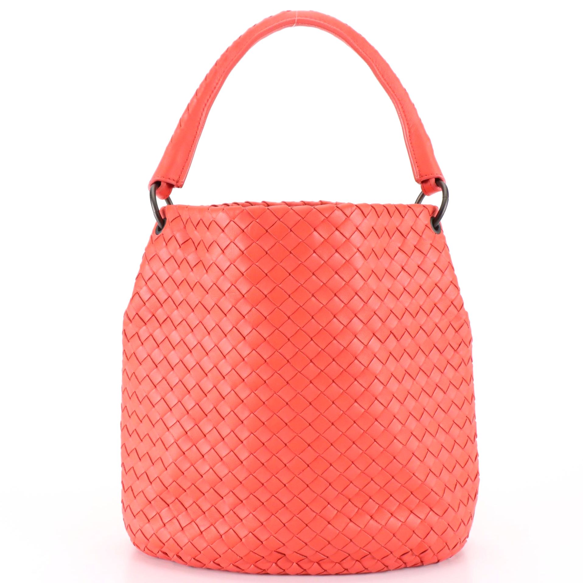 Bottega Veneta Small Bucket Bag in Intrecciato Nappa Leather