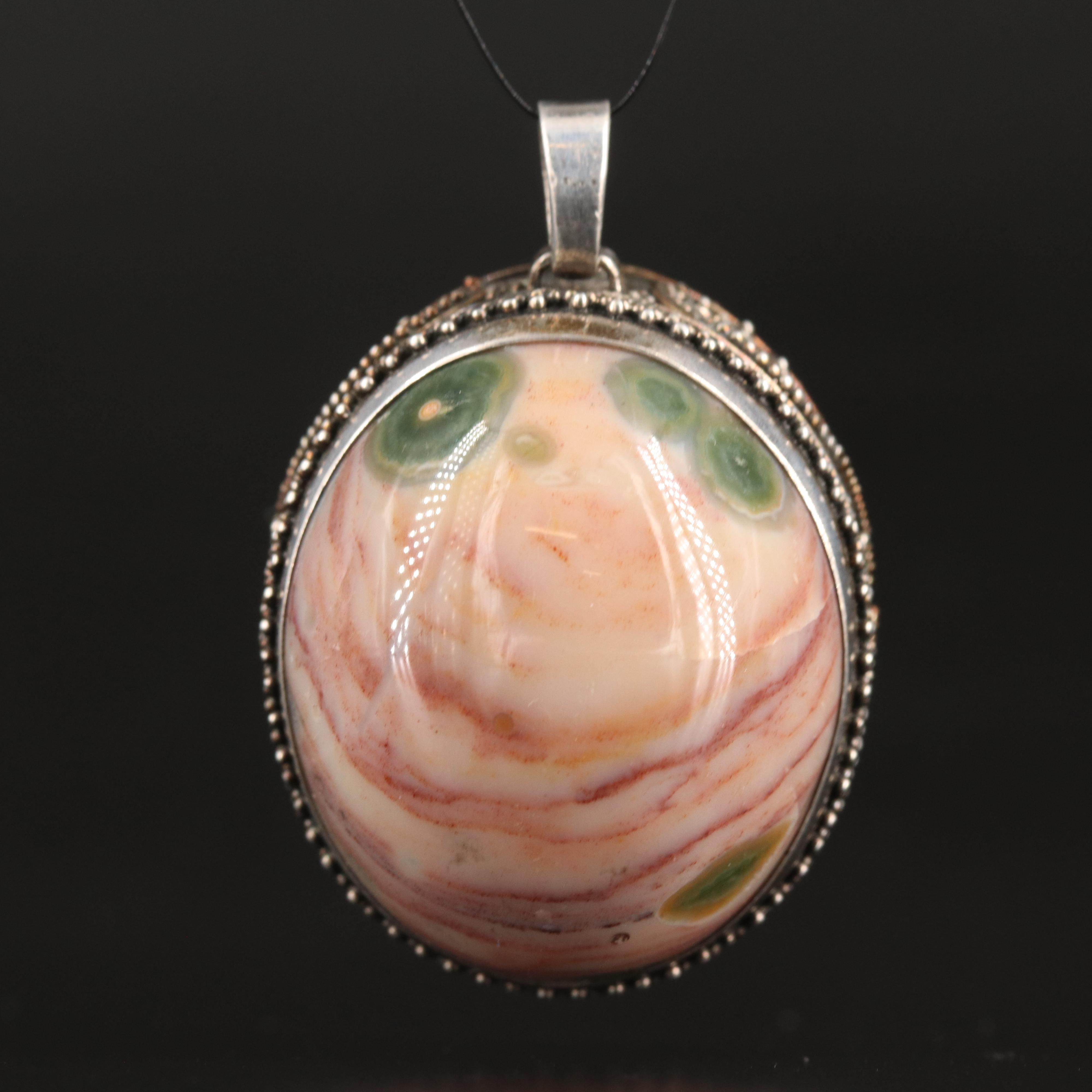 Sterling Agate Cabochon Pendant with Granulation and Scroll Detail