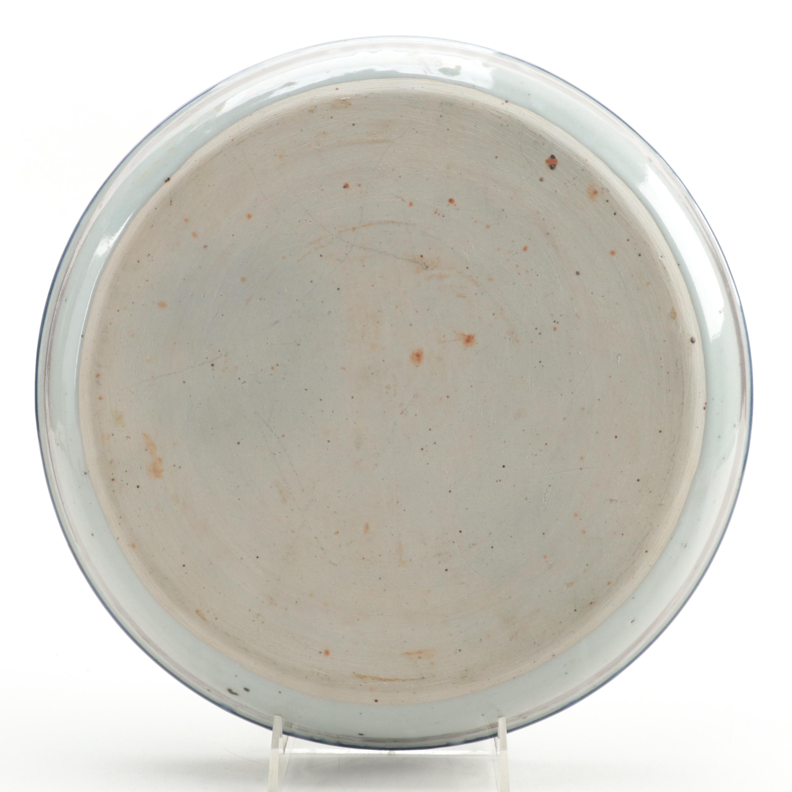 Hand-Thrown Stoneware Chip and Dip Tray