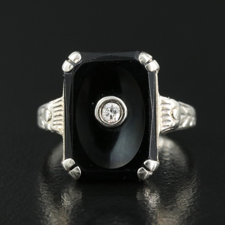18K Black Onyx and Diamond Ring