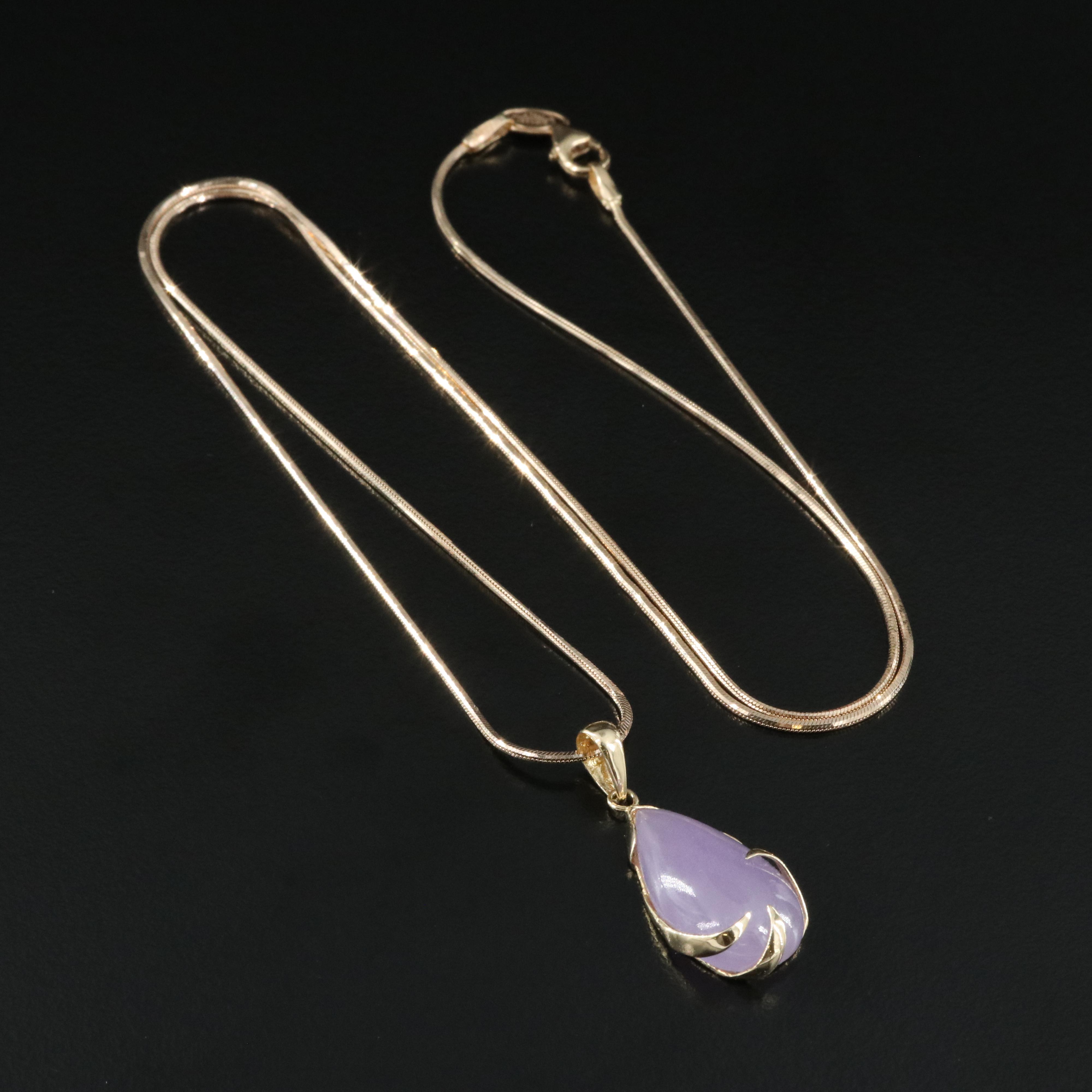 14K Jadeite Pendant Necklace