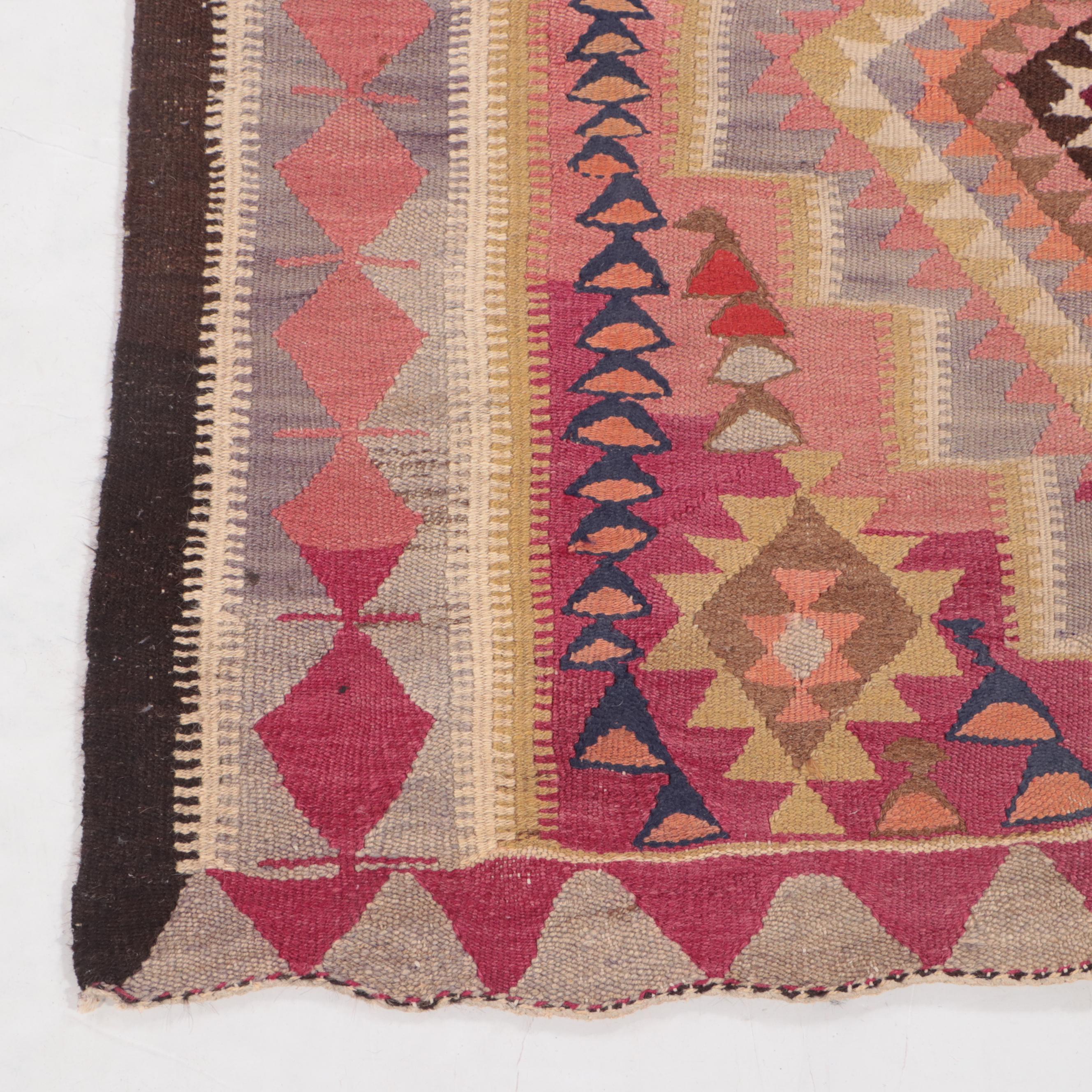 4'6 x 8'5 Handwoven Turkish Kilim Area Rug