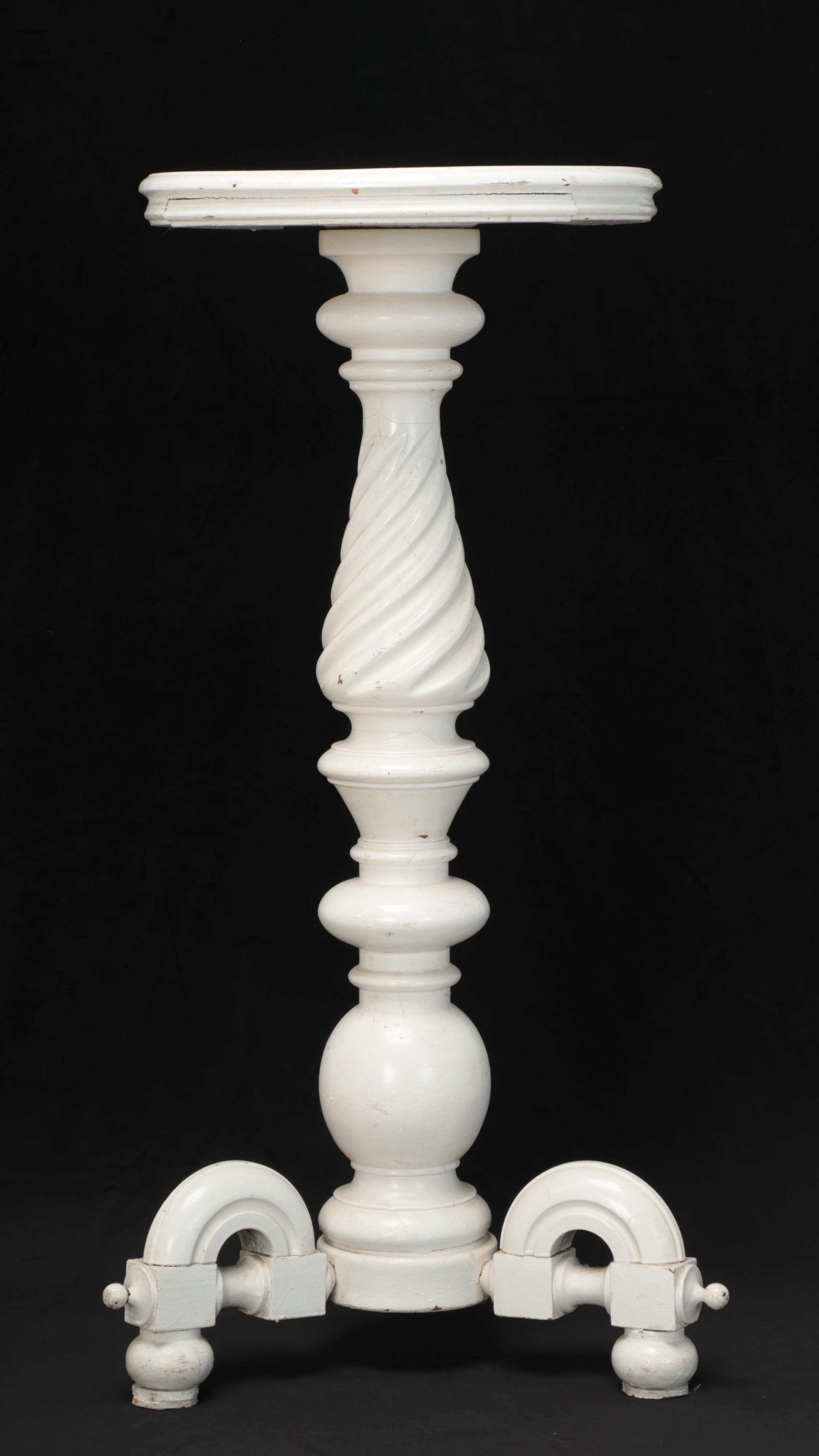 Victorian Style White-Painted and Turned Wood Pedestal Plant Stand