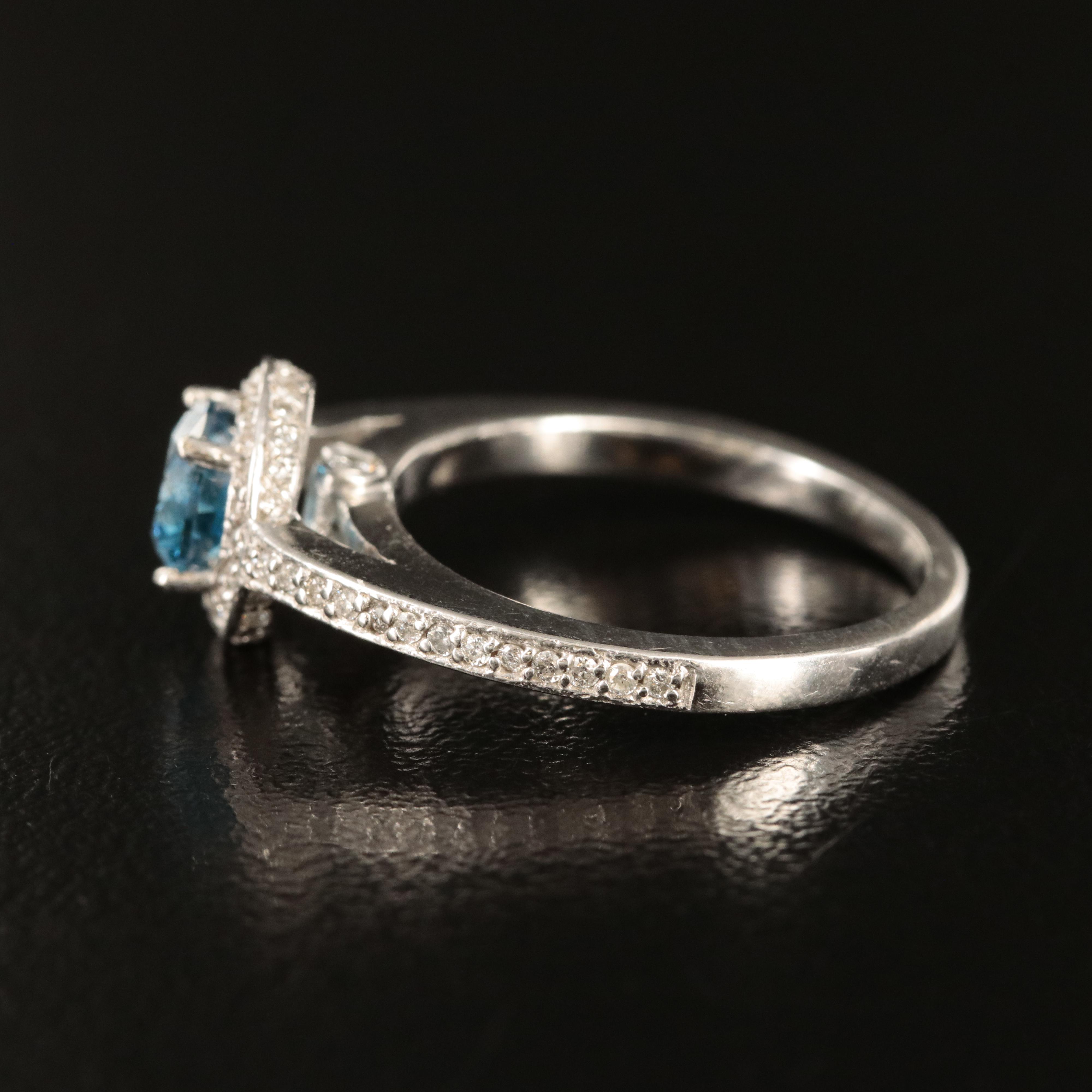 14K 1.01 CTW Diamond Ring with Fancy Vivid Blue Center
