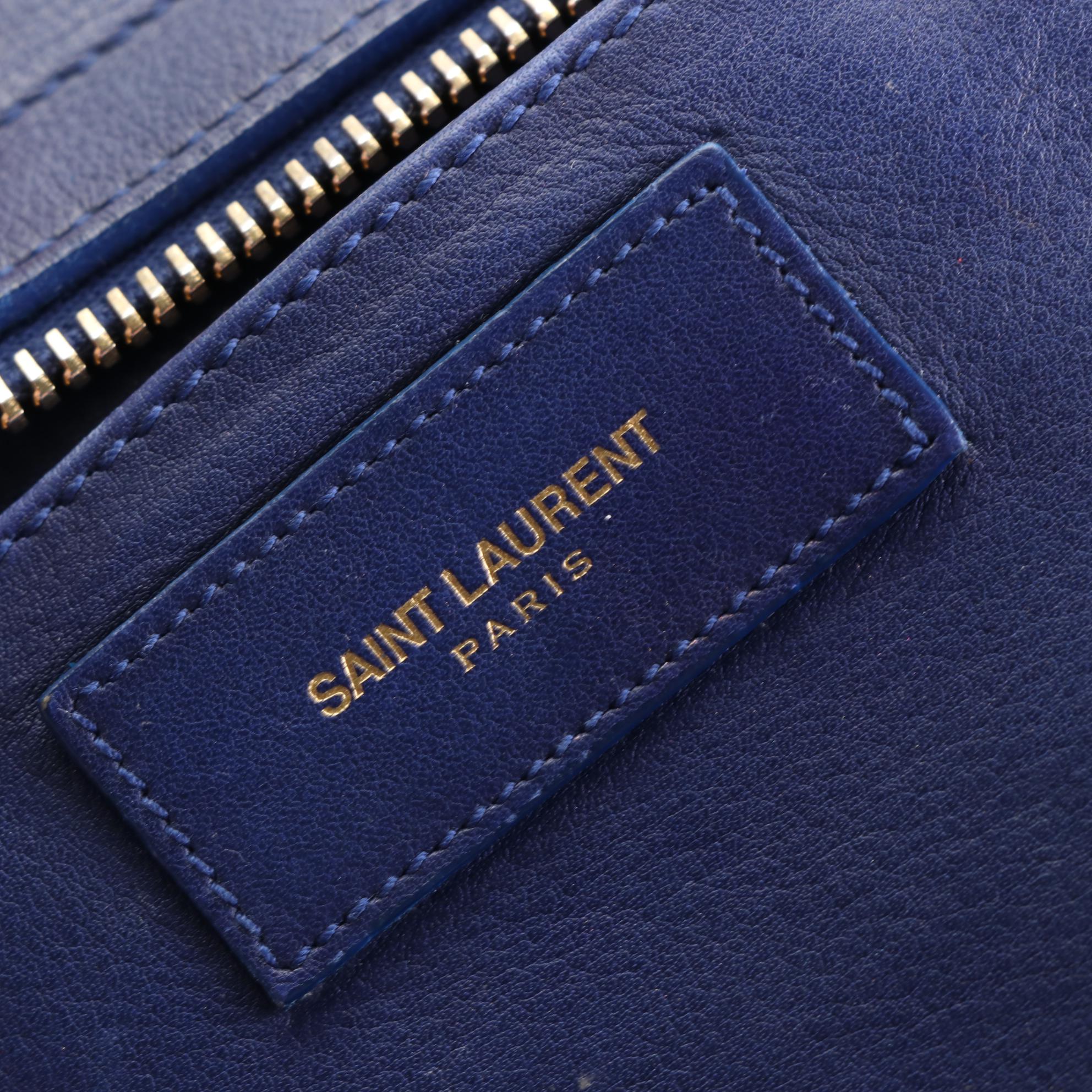 Saint Laurent Classic Y Cabas in Calfskin Leather w/Shoulder Strap