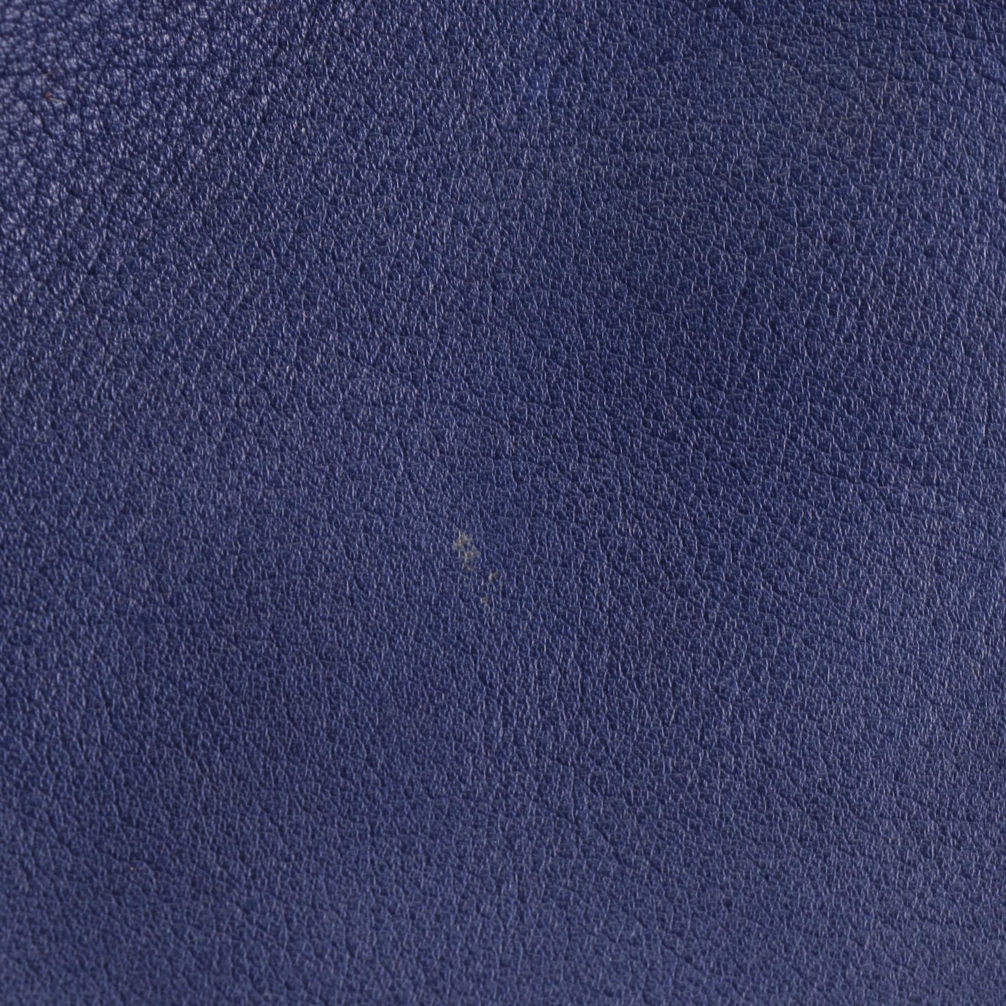 Saint Laurent Classic Y Cabas in Calfskin Leather w/Shoulder Strap