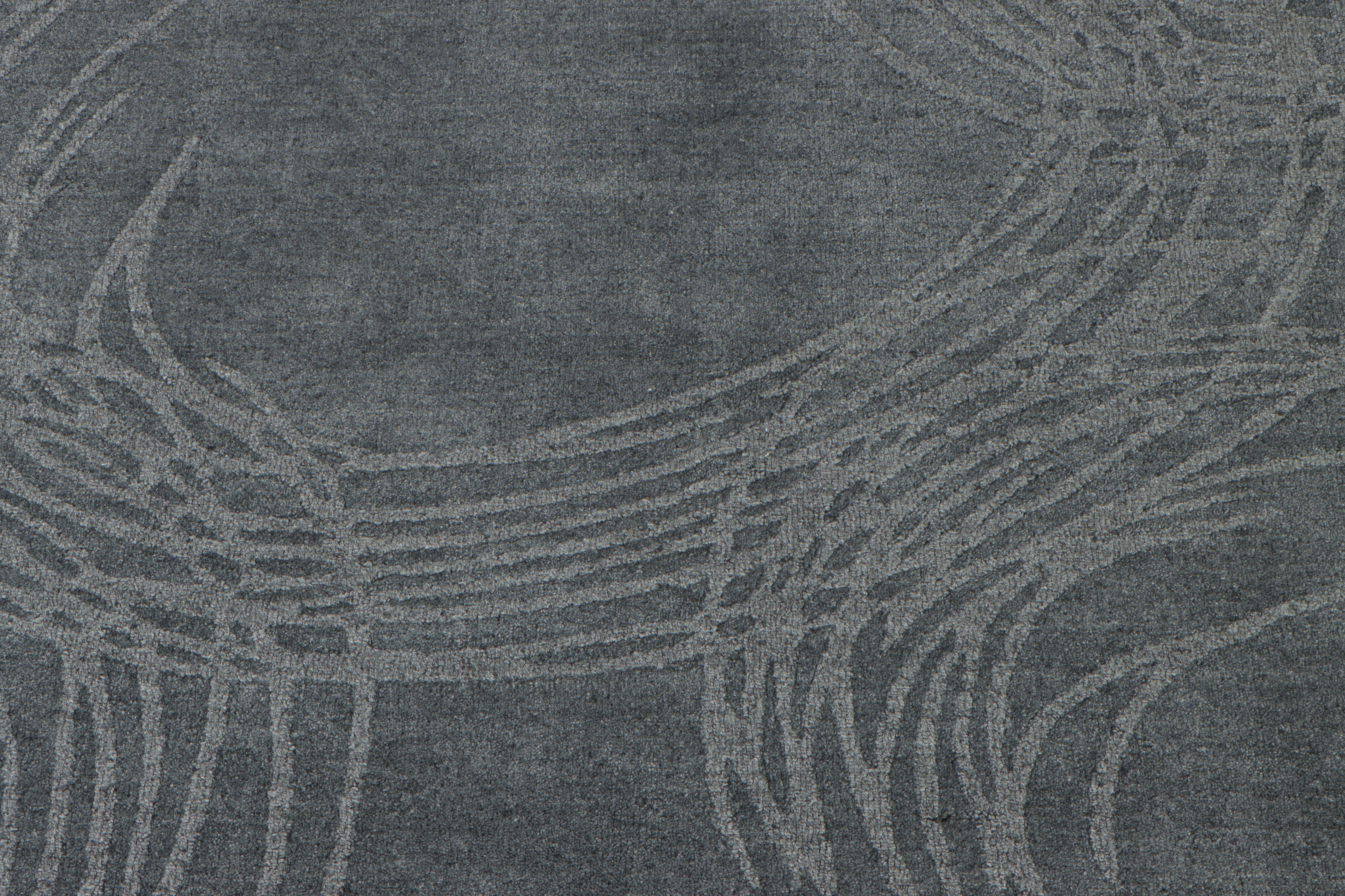 5' x 7'11 Hand-Knotted The Rug Gallery Area Rug