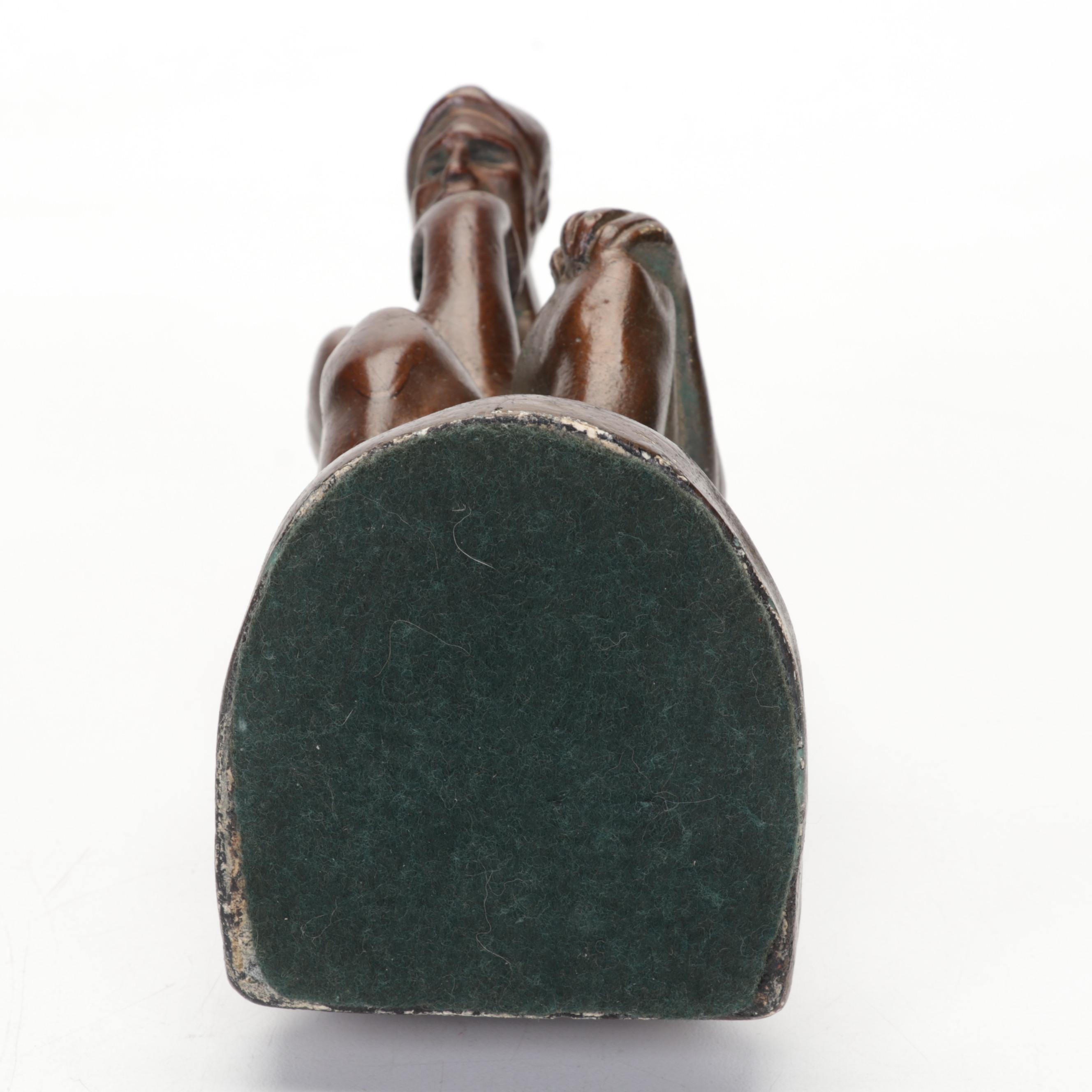 Heath and Erickson Glass Controlled Bubble Ashtray With Kinetic Sculpture