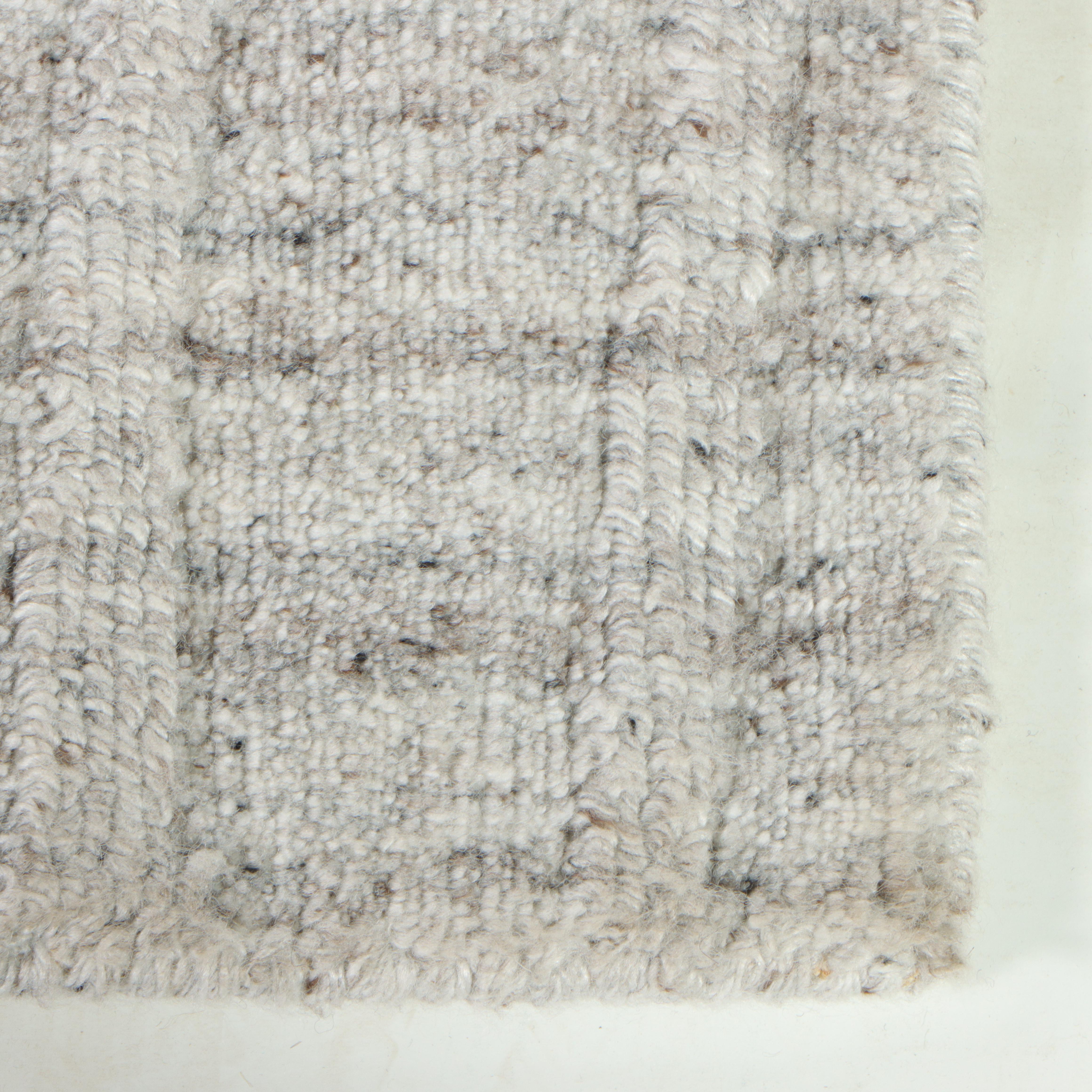 5' x 7'11 Hand-Knotted Indian Contemporary Area Rug