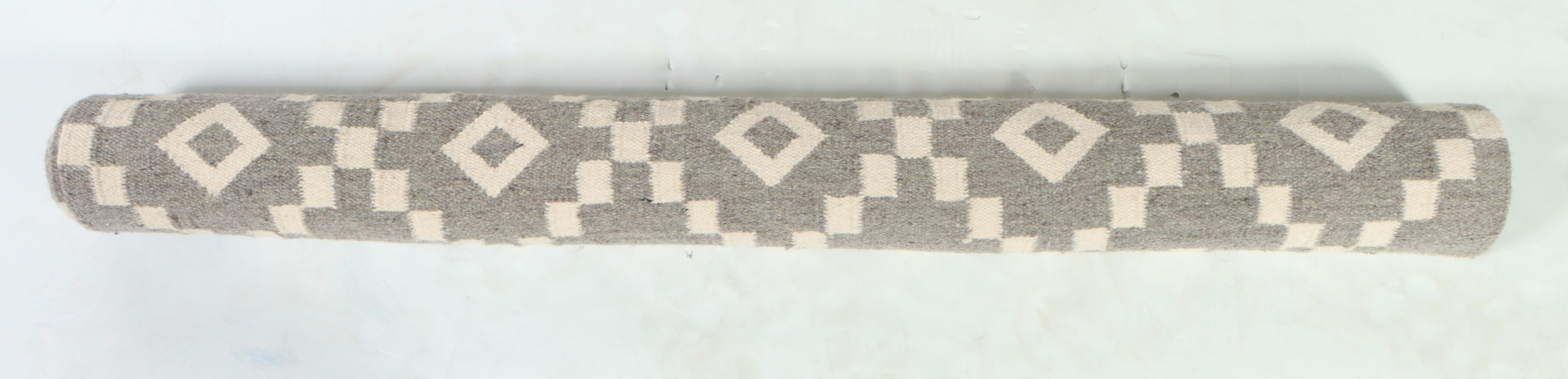 5'1 x 8'1 Handwoven Trellis Geometric Area Rug