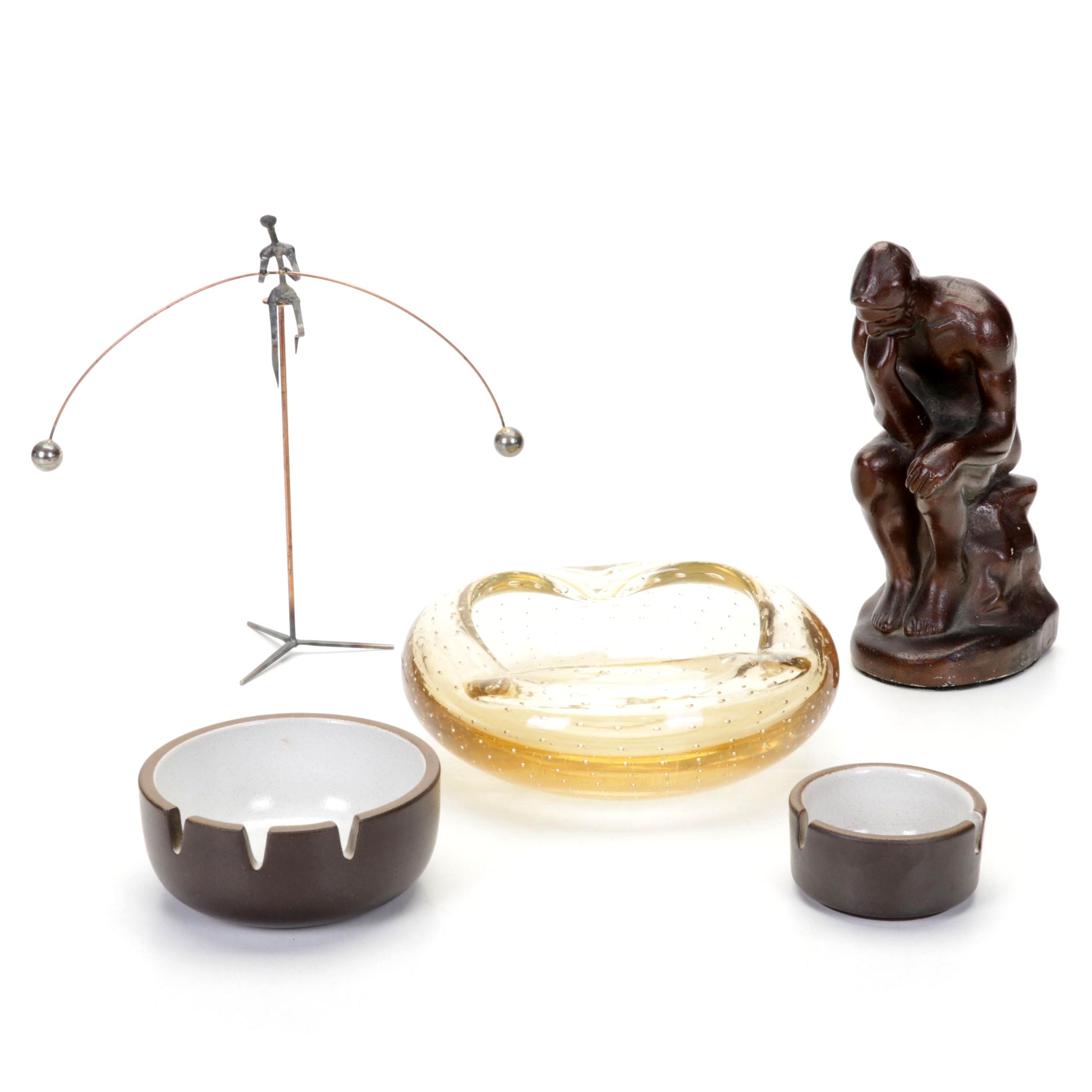 Heath and Erickson Glass Controlled Bubble Ashtray With Kinetic Sculpture