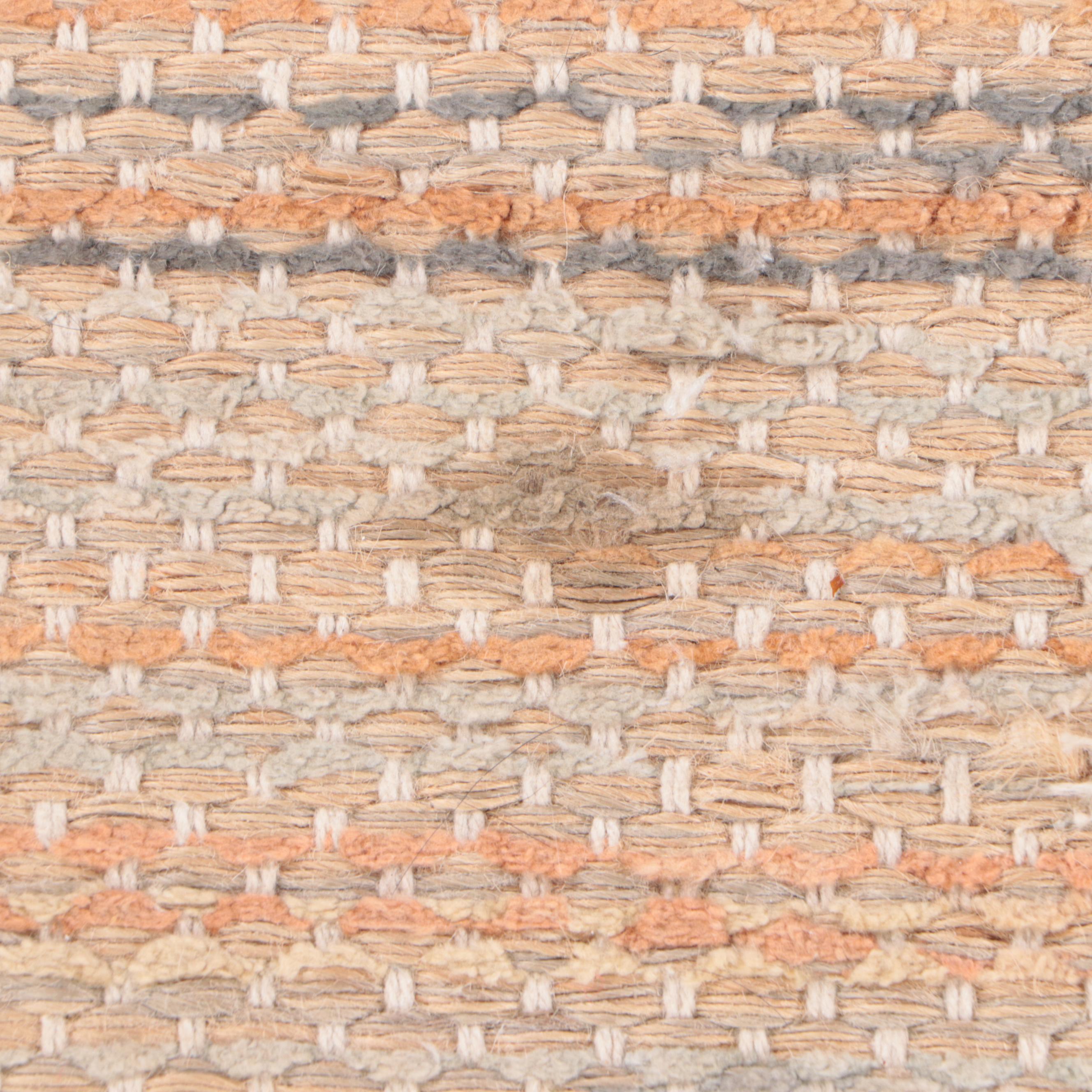 7'1 x 10'4 Handwoven Threshold Area Rug