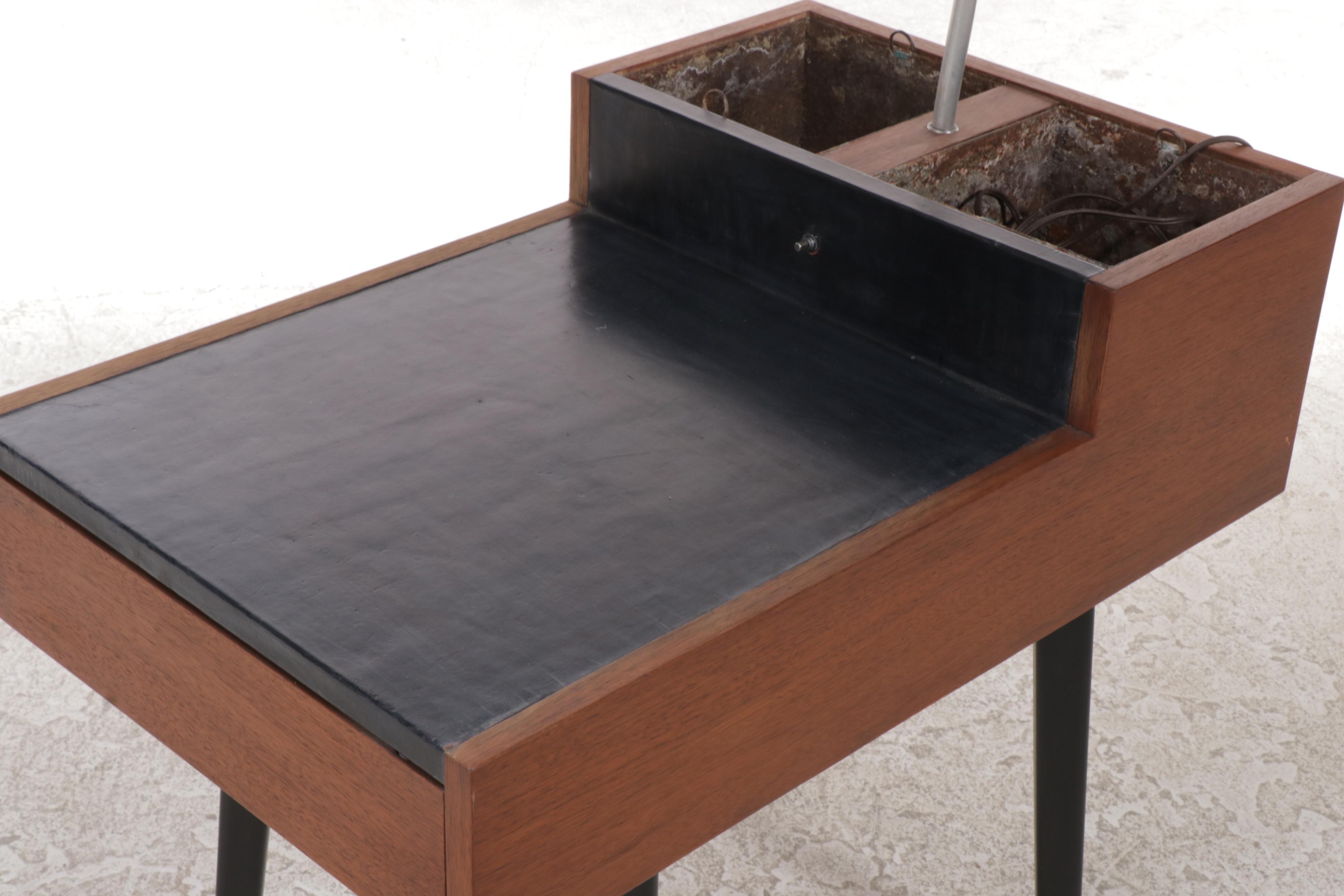 George Nelson for Herman Miller Walnut Planter and Integrated Lamp End Table