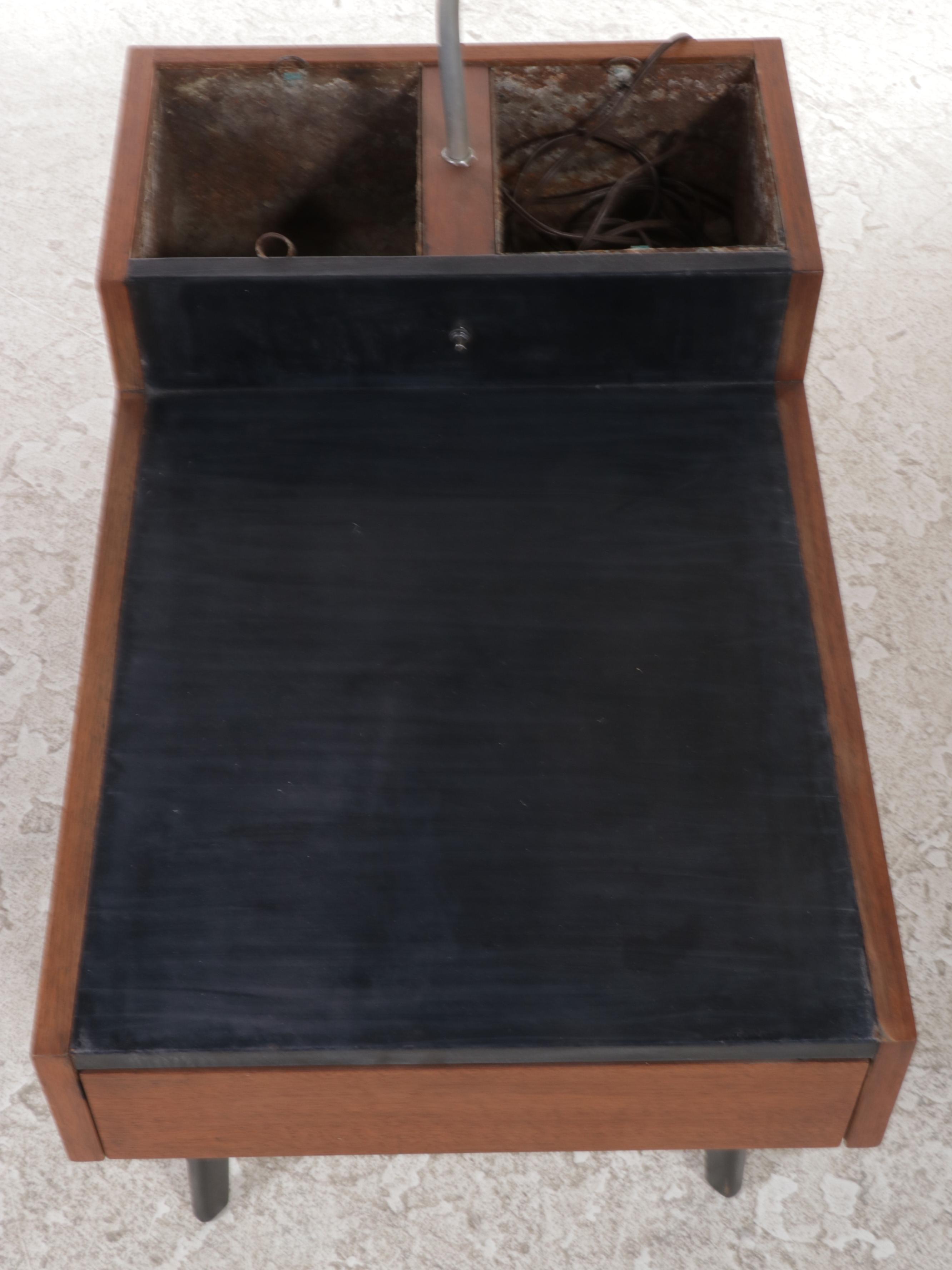 George Nelson for Herman Miller Walnut Planter and Integrated Lamp End Table