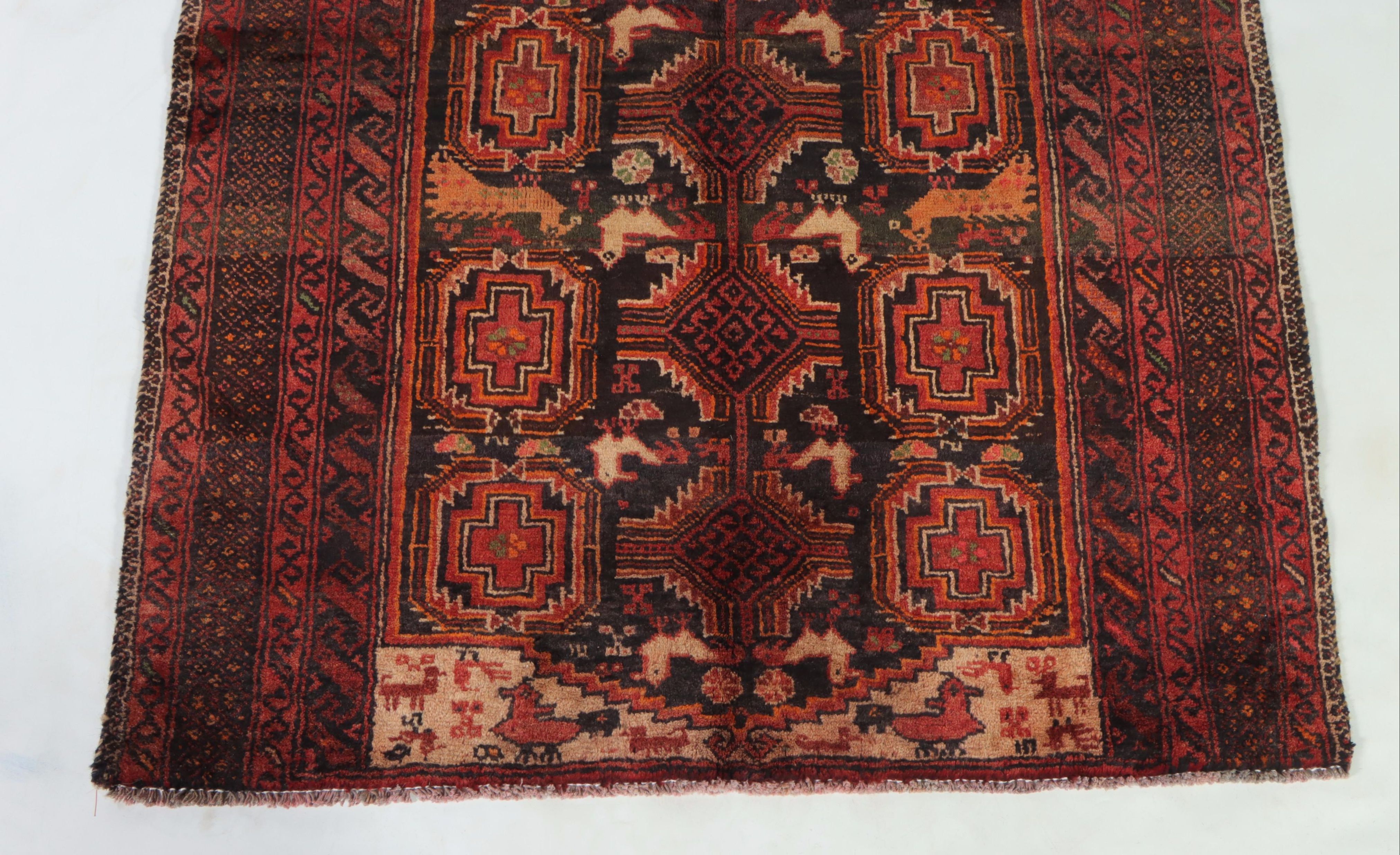 3'6 x 5'1 Hand-Knotted Persian Qashqai Remnant Area Rug