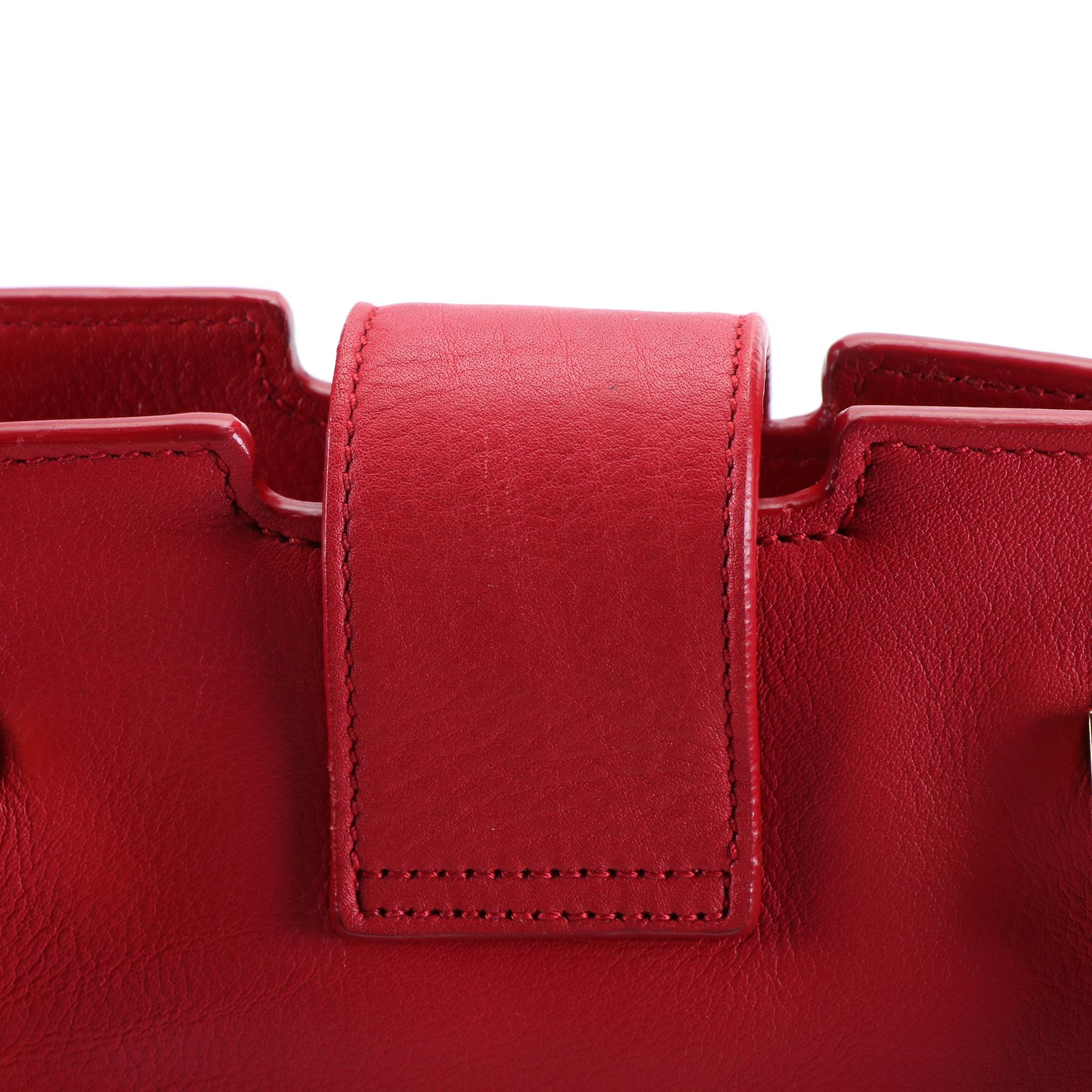 Saint Laurent Classic Y Cabas Handbag in Leather