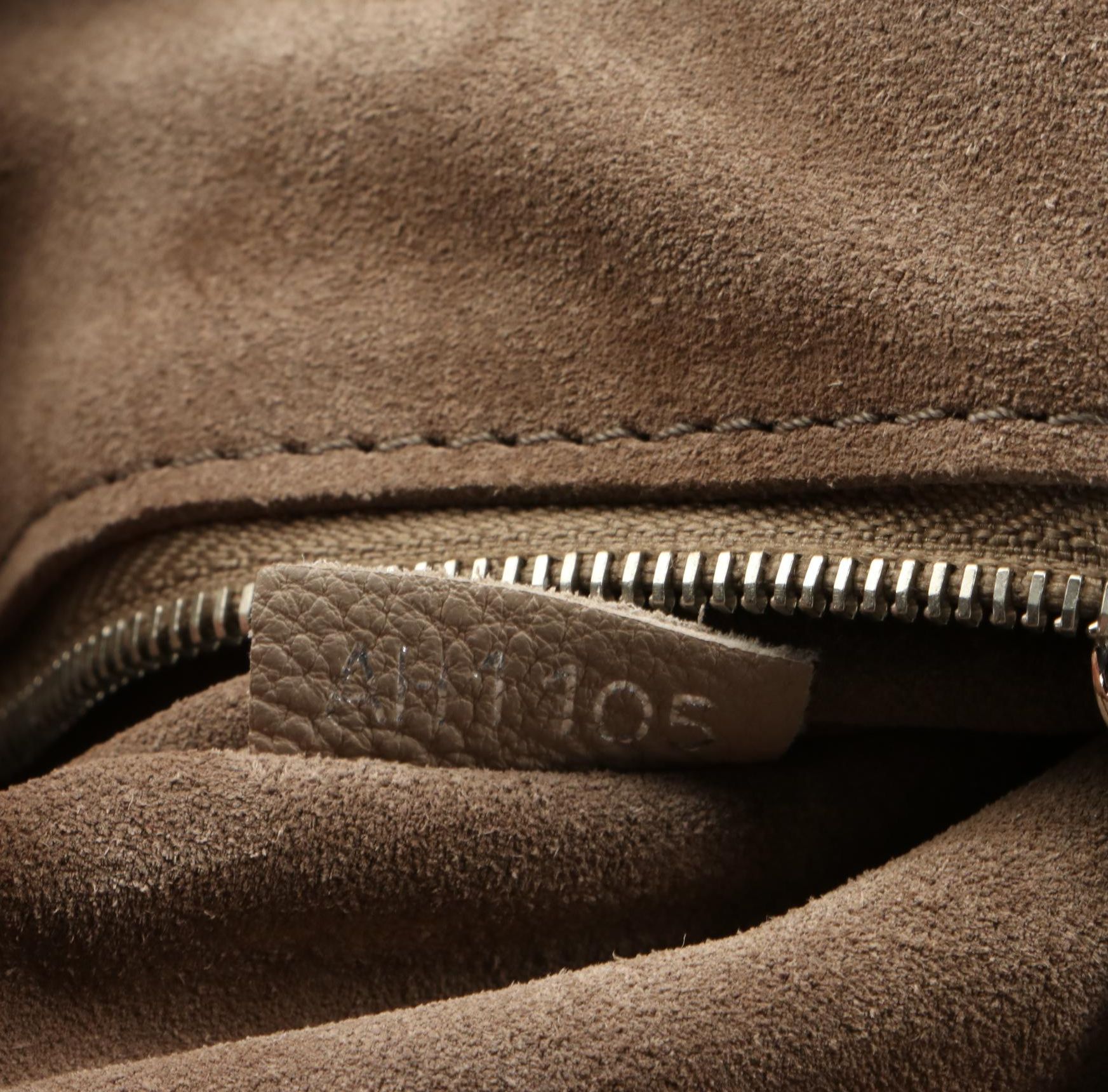 Louis Vuitton Soft Lockit Tote in Taurillion Leather with Detachable Strap