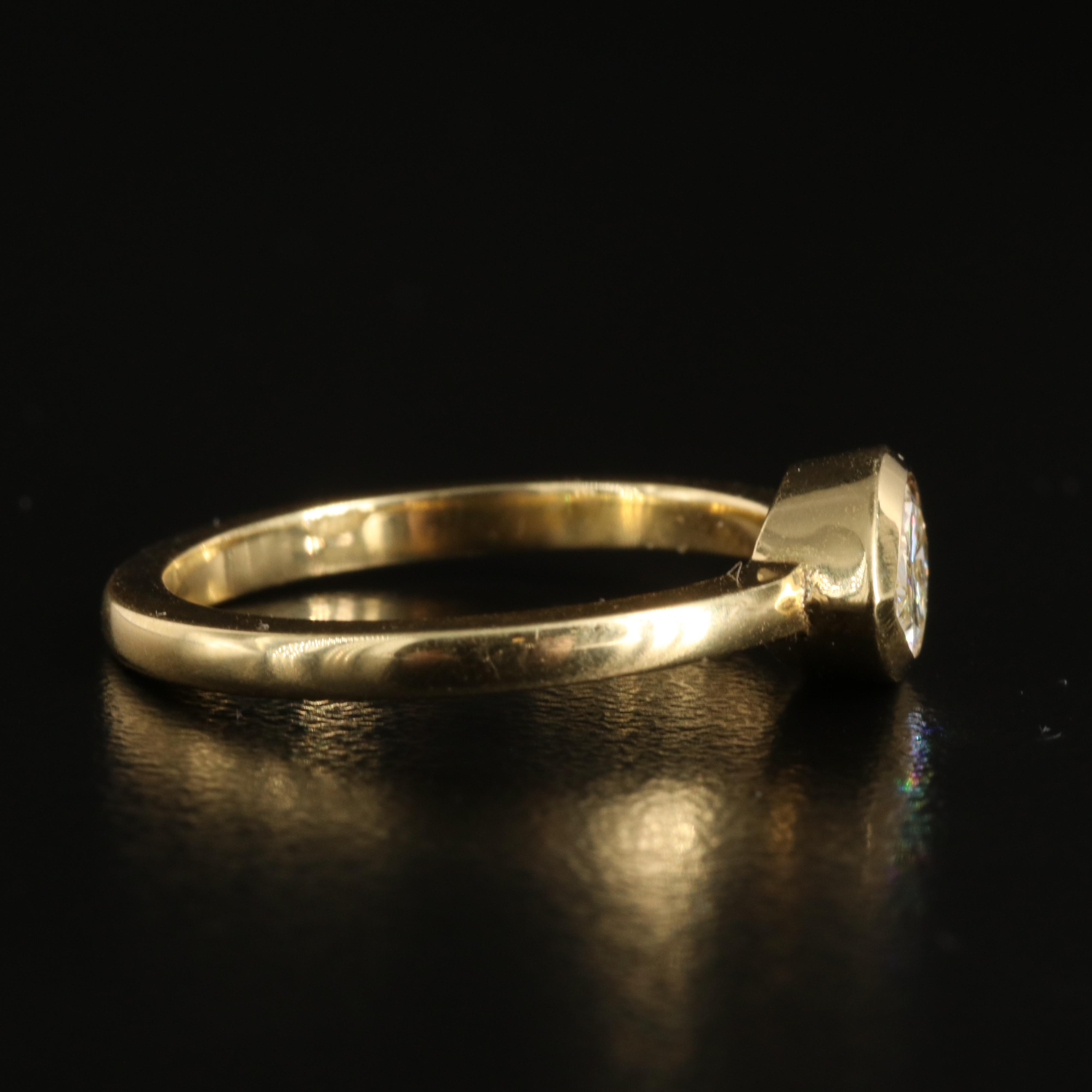 18K 0.86 CT Diamond East-West Solitaire Ring