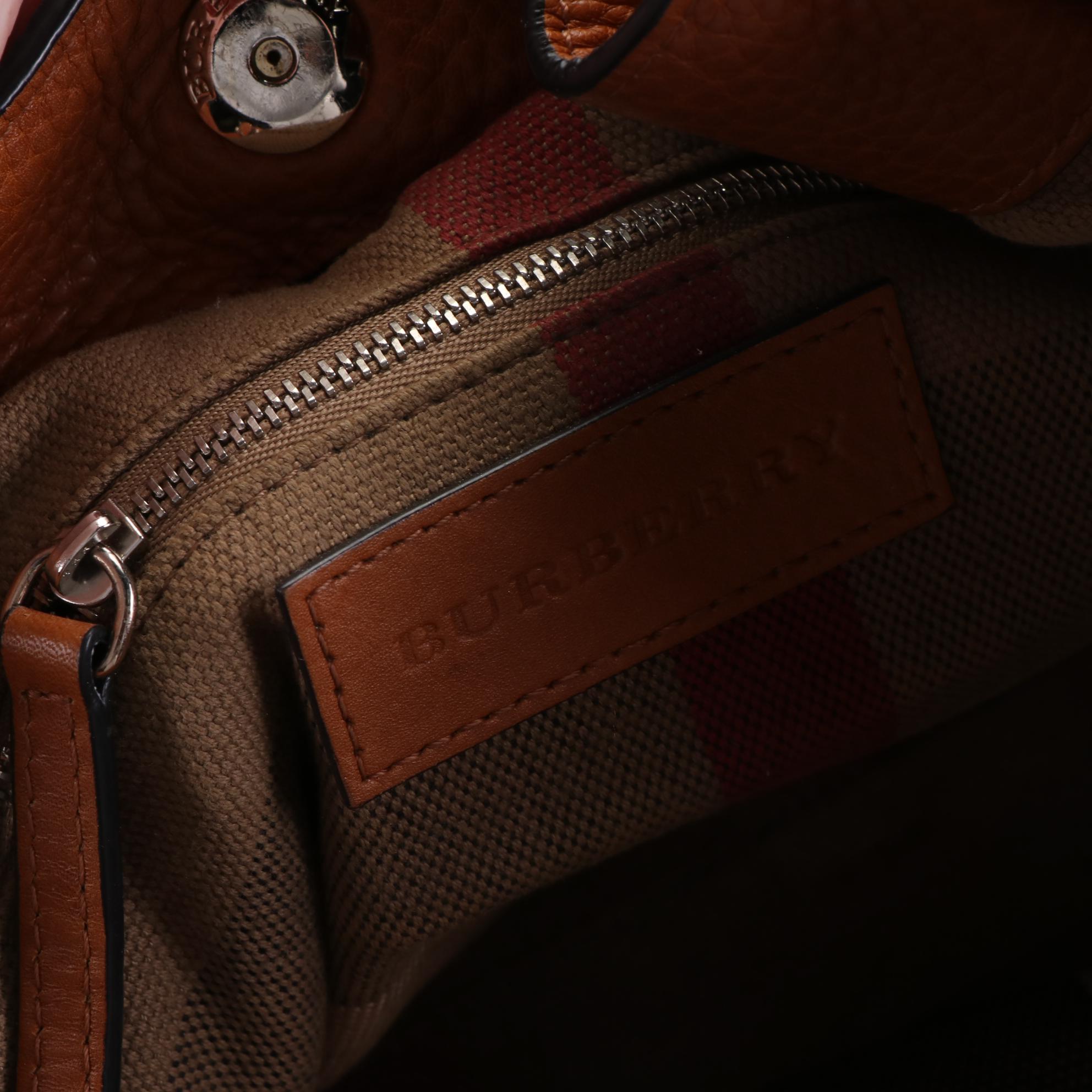 Burberry Maidstone Convertible Tote Bag in Grain Leather and House Check Canvas