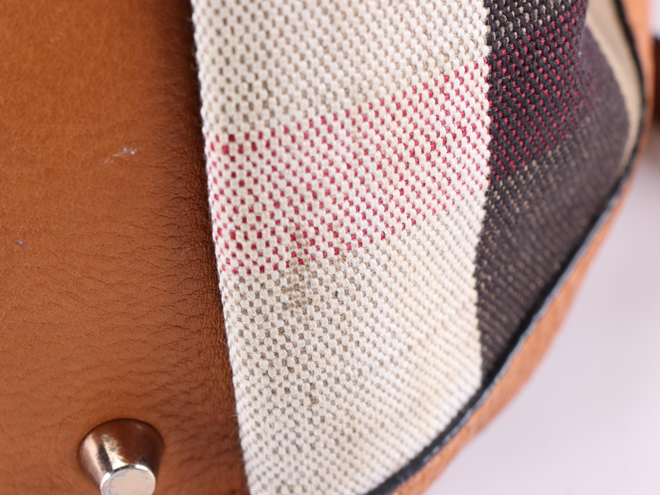 Burberry Maidstone Convertible Tote Bag in Grain Leather and House Check Canvas