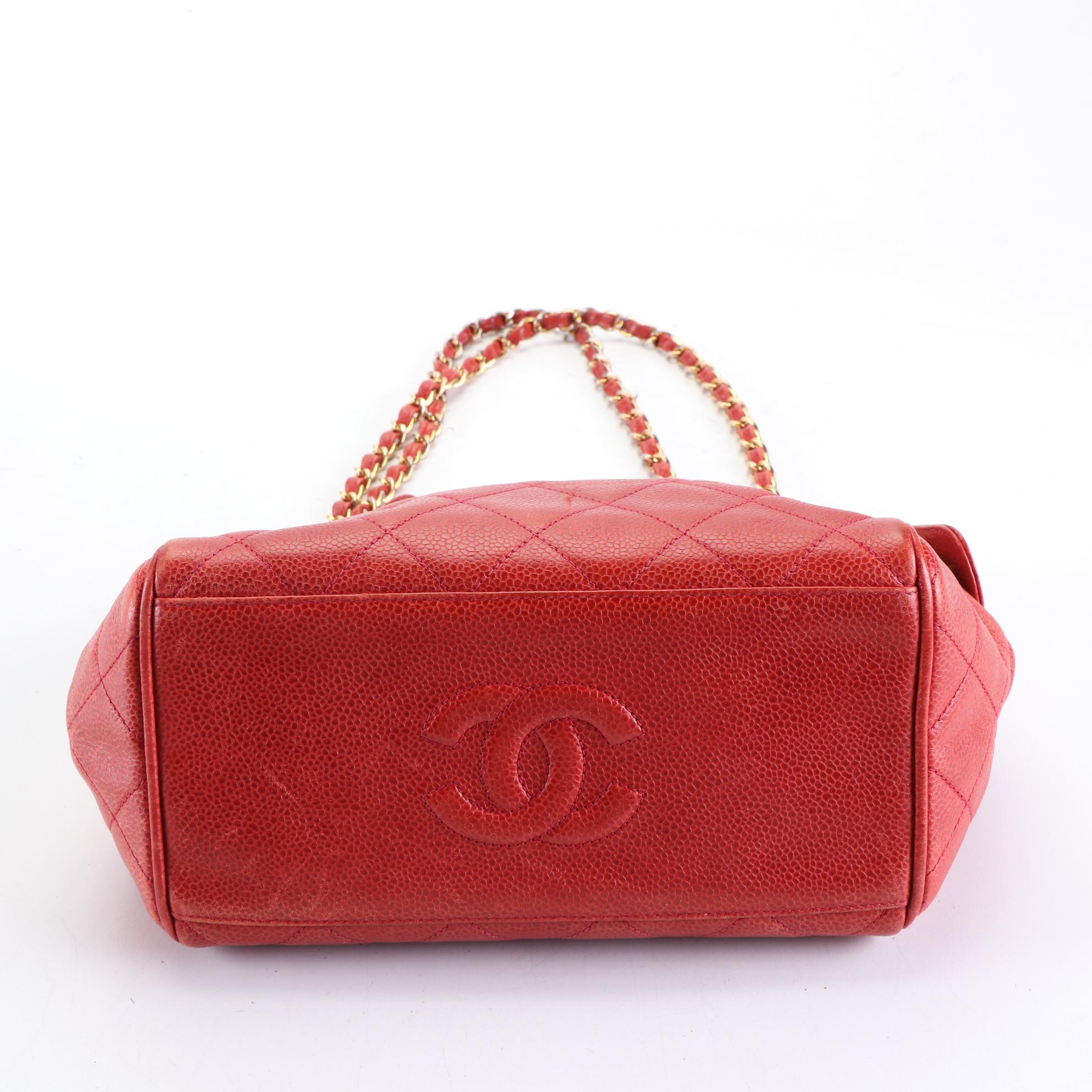 Chanel Shoulder Bag in Quilted Caviar Leather