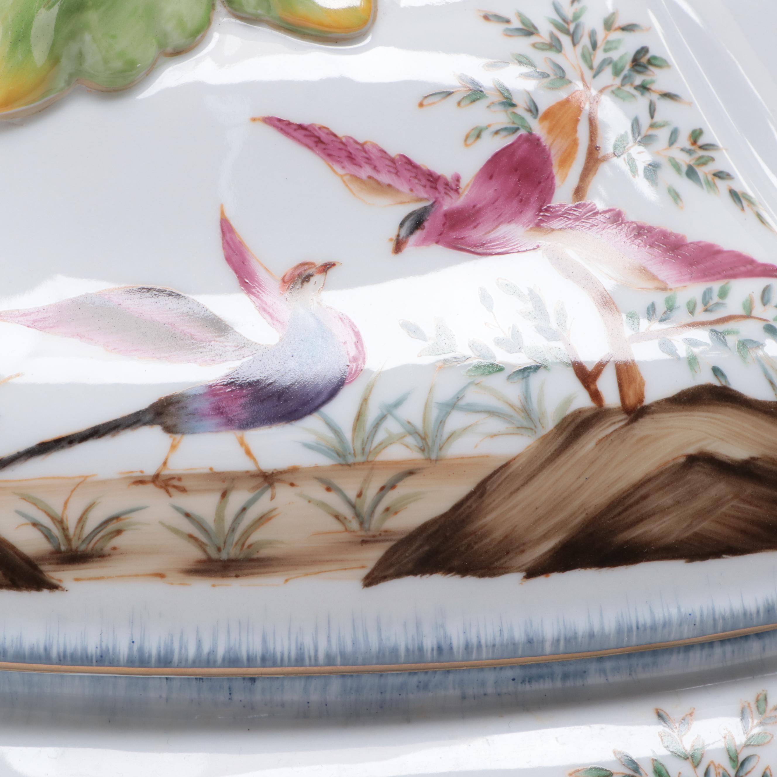 Chelsea House Porcelain Rococo Style Decorative Tureen