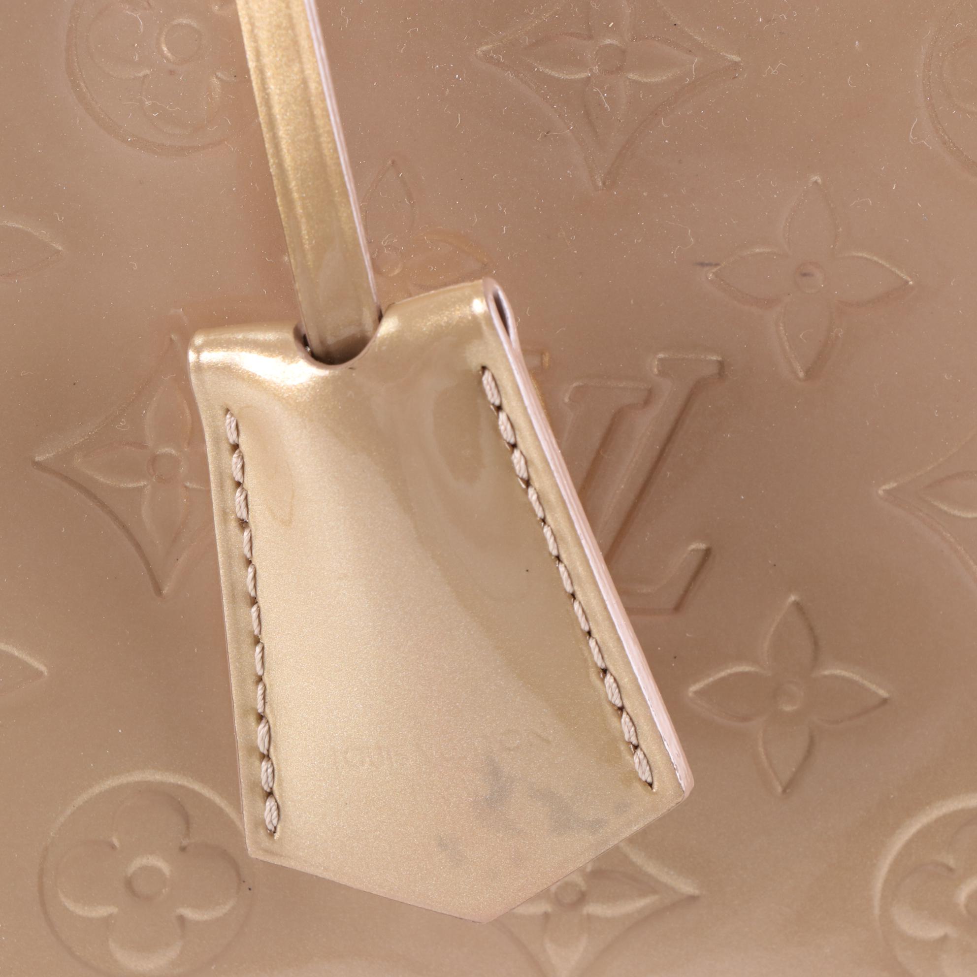 Louis Vuitton Alma PM Bag in Beige Poudre Monogram Vernis