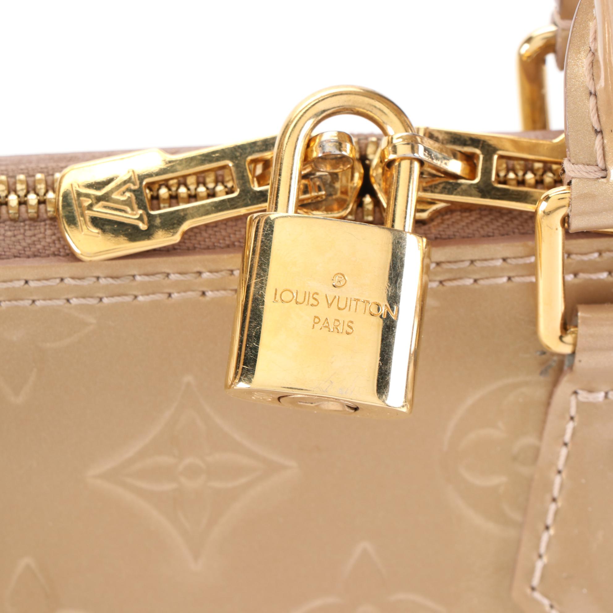 Louis Vuitton Alma PM Bag in Beige Poudre Monogram Vernis