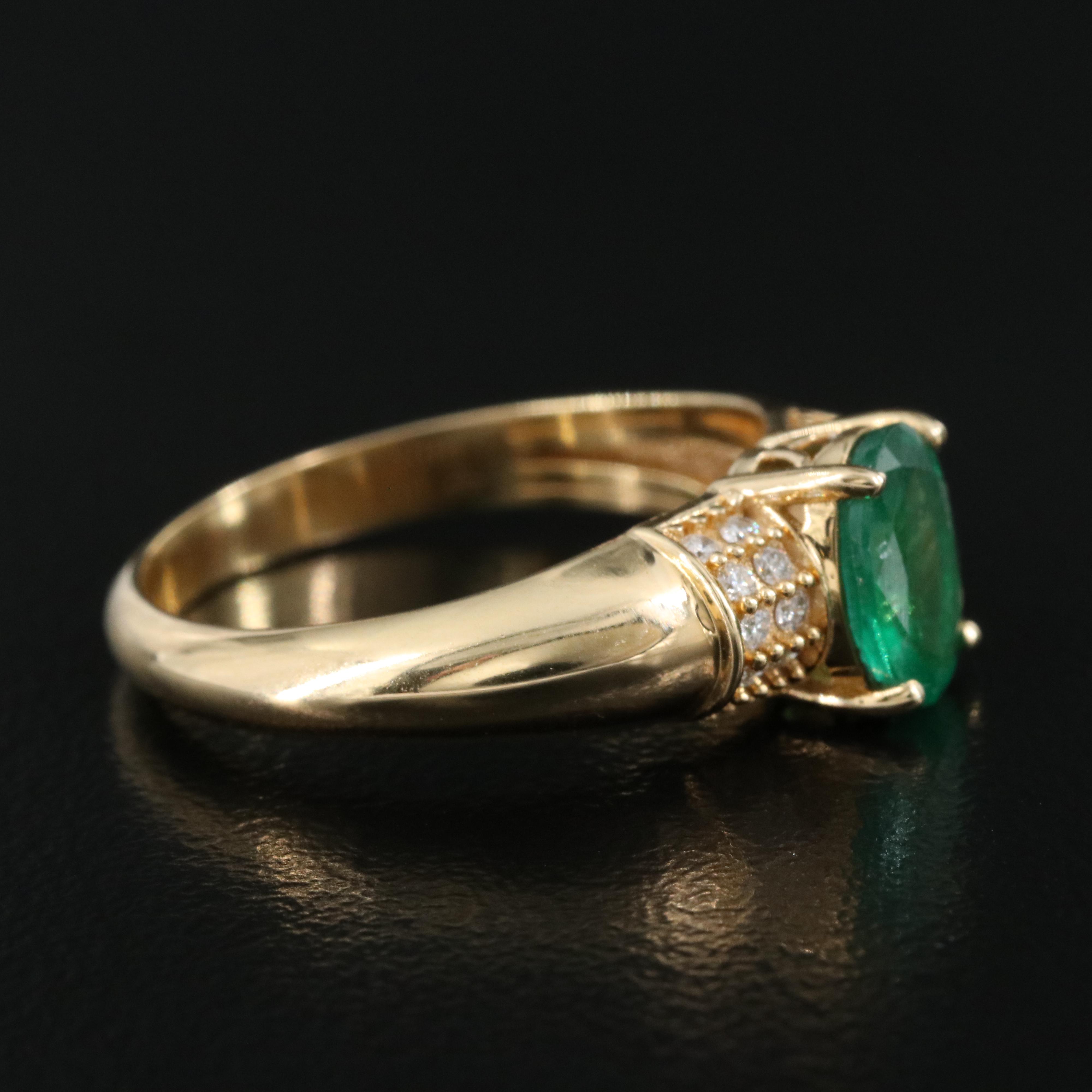 Chromia Jewelry 18K Emerald and Diamond Ring
