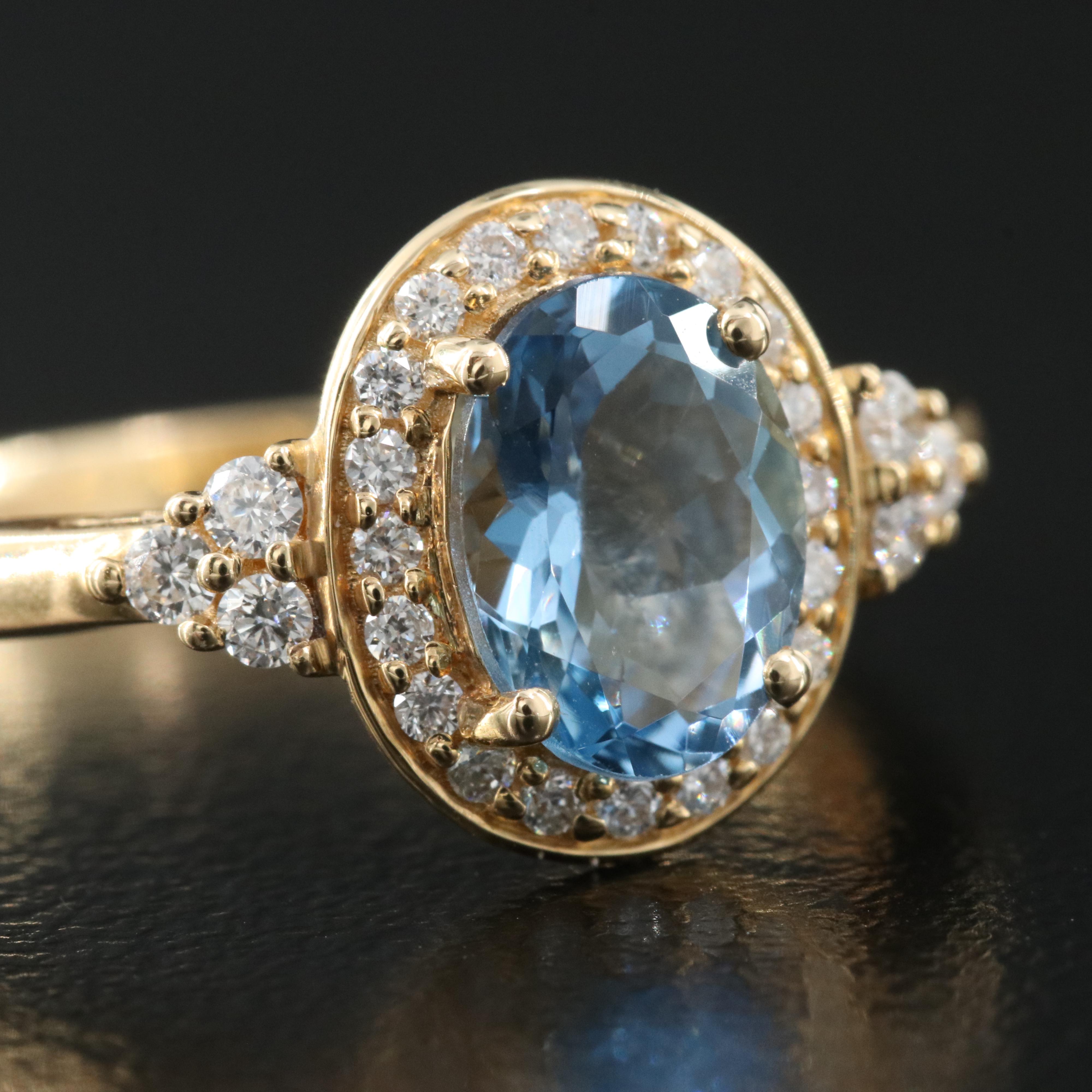 Chromia Jewelry 18K Aquamarine and Diamond Ring
