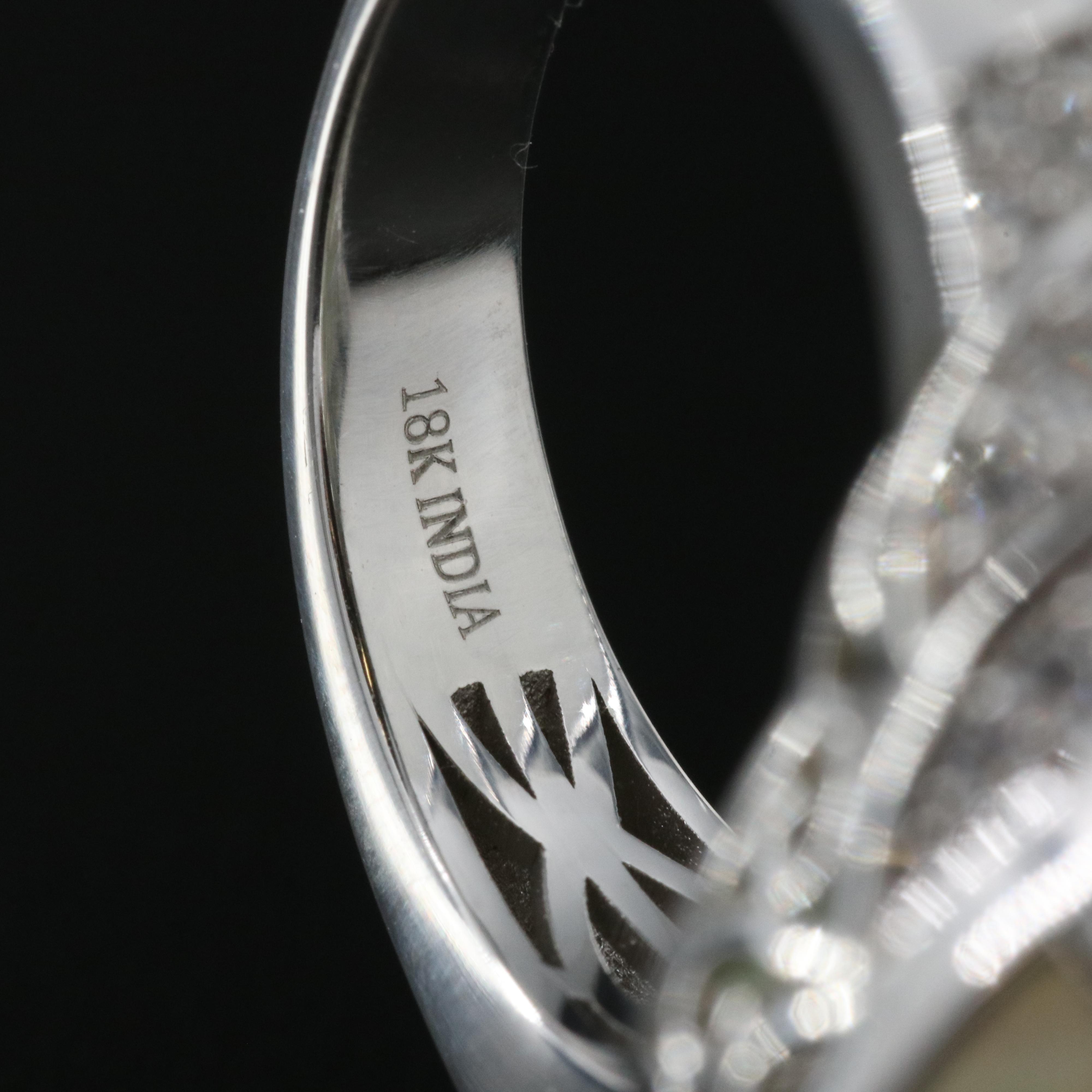 Chromia Jewelry 18K 11.13 CT Opal and Diamond Ring