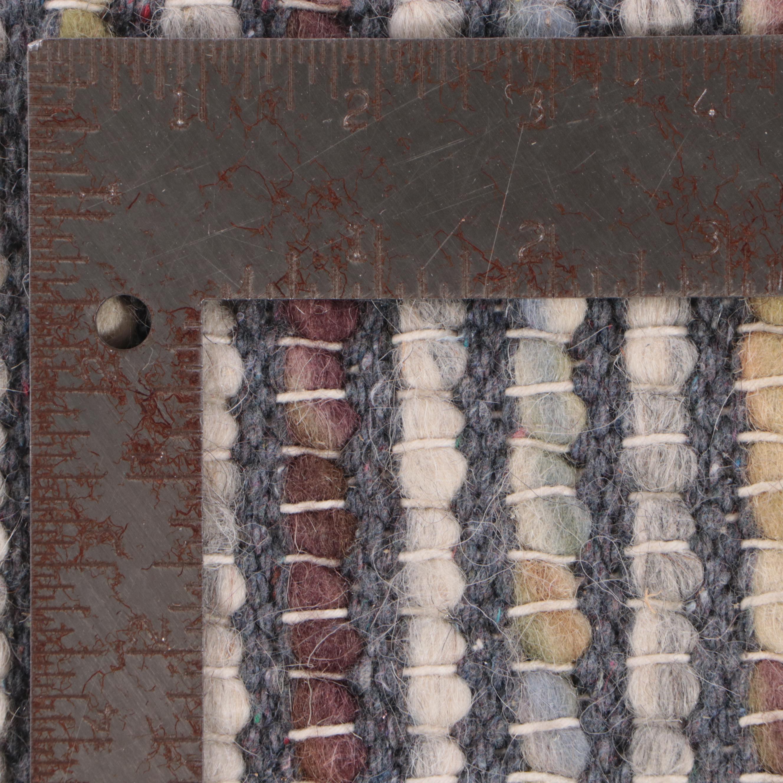 5' x 7'11 Hand-Knotted Safavieh Nirvana Area Rug