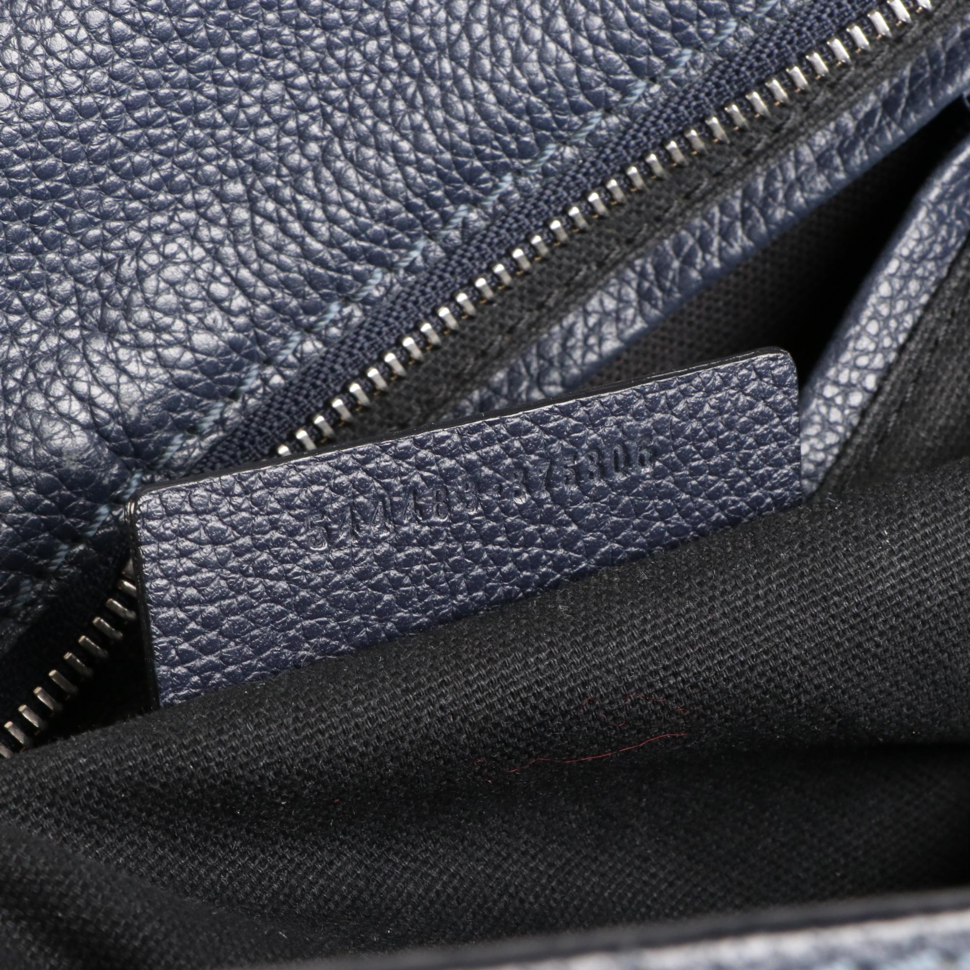 Alexander McQueen Padlock Two-Way Bag in Grain Leather with Skull Charm