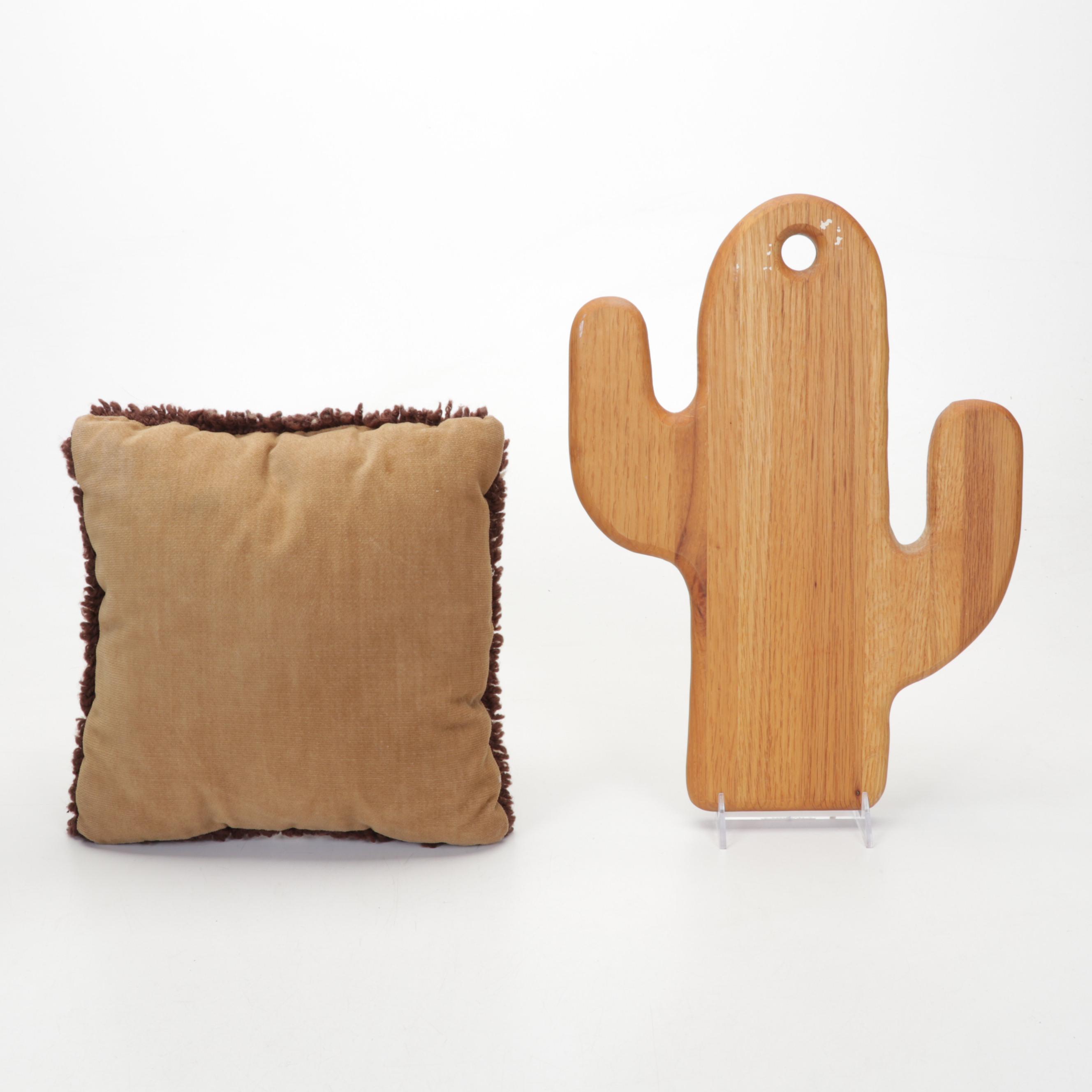 Southwestern Style Home Décor Including Bovine Skull Sculptures and More