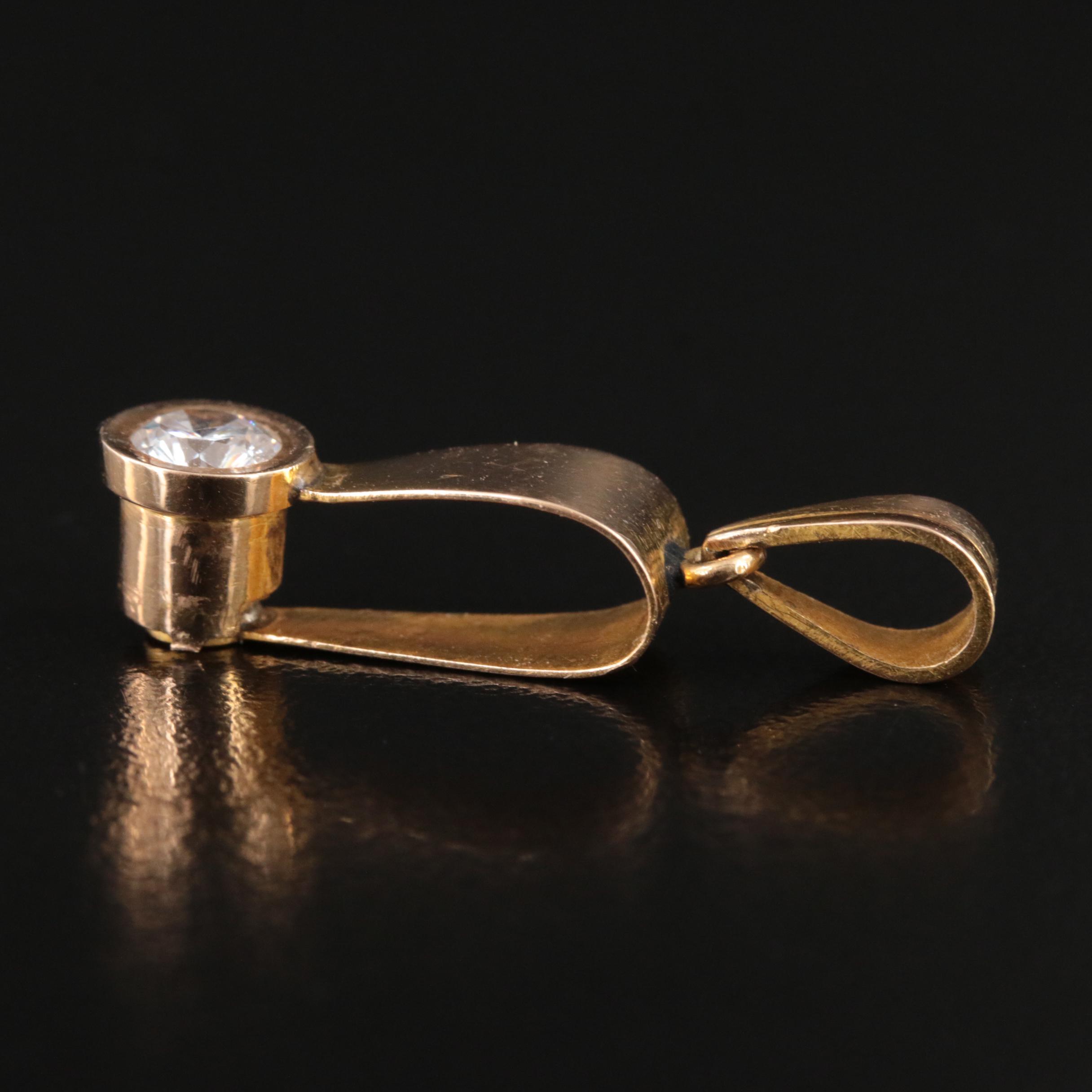 18K Cubic Zirconia Pendant