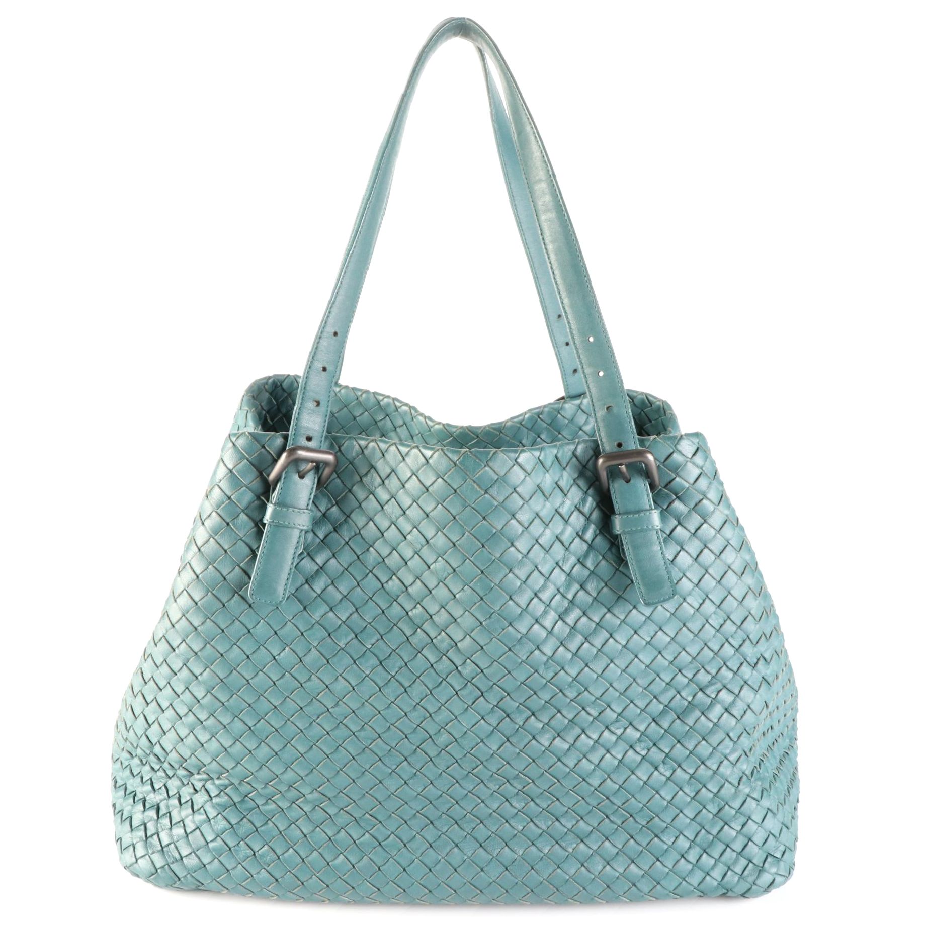 Bottega Veneta Shoulder Bag in Intrecciato Nappa Leather