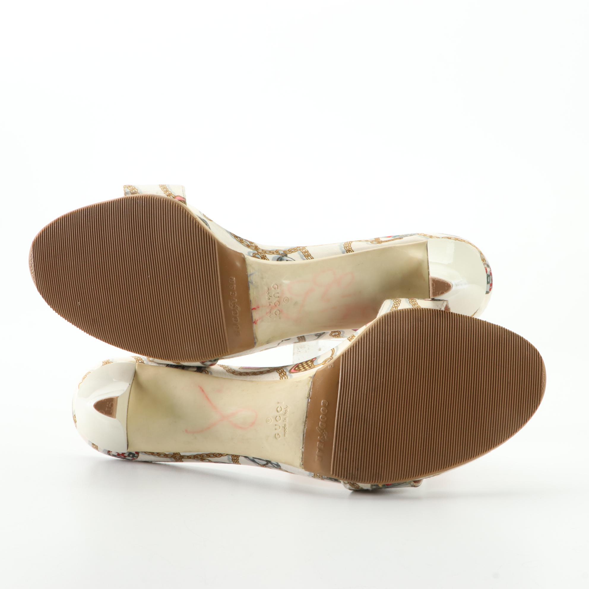 Gucci Slide Heels in Logo Chain Print Satin Textile