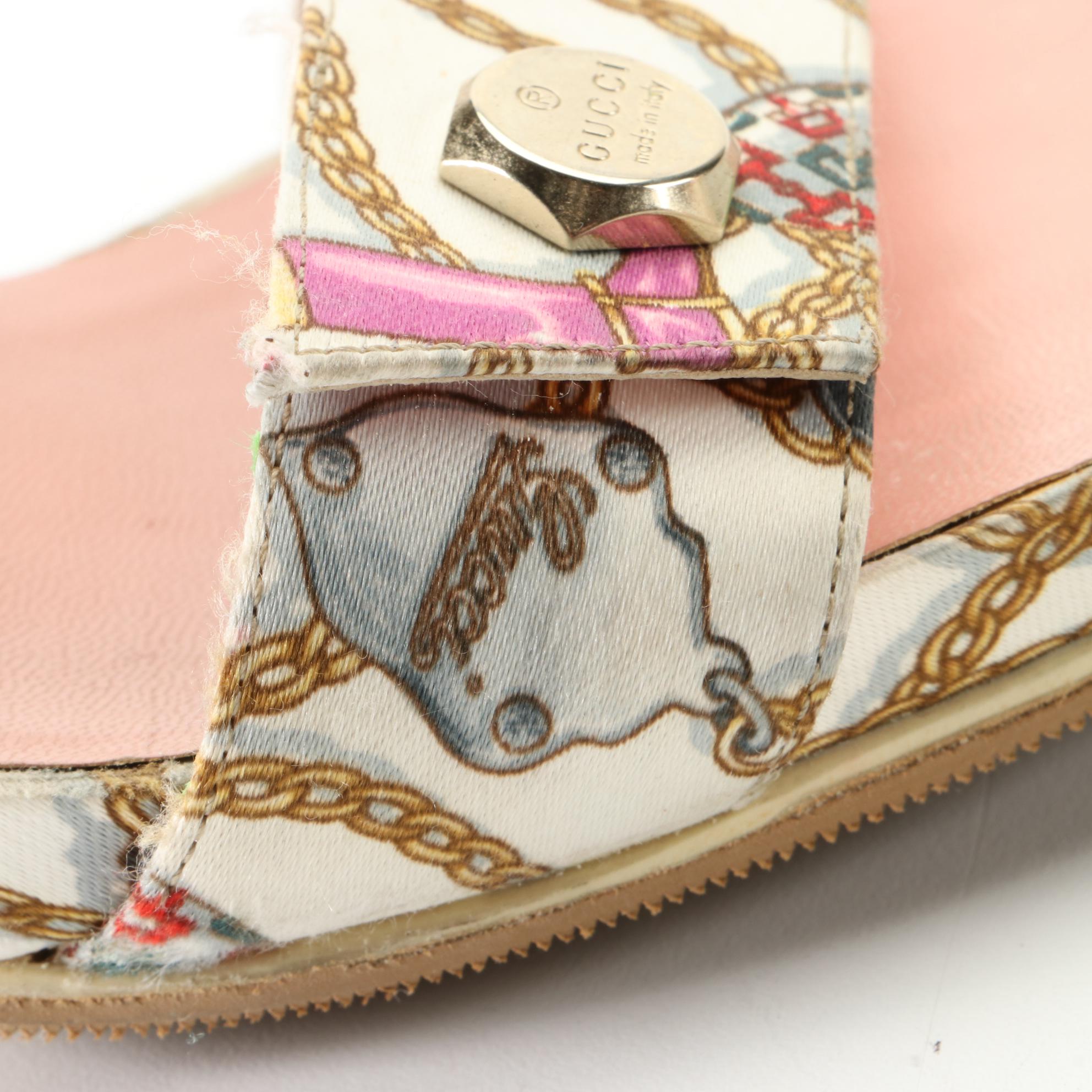 Gucci Slide Heels in Logo Chain Print Satin Textile