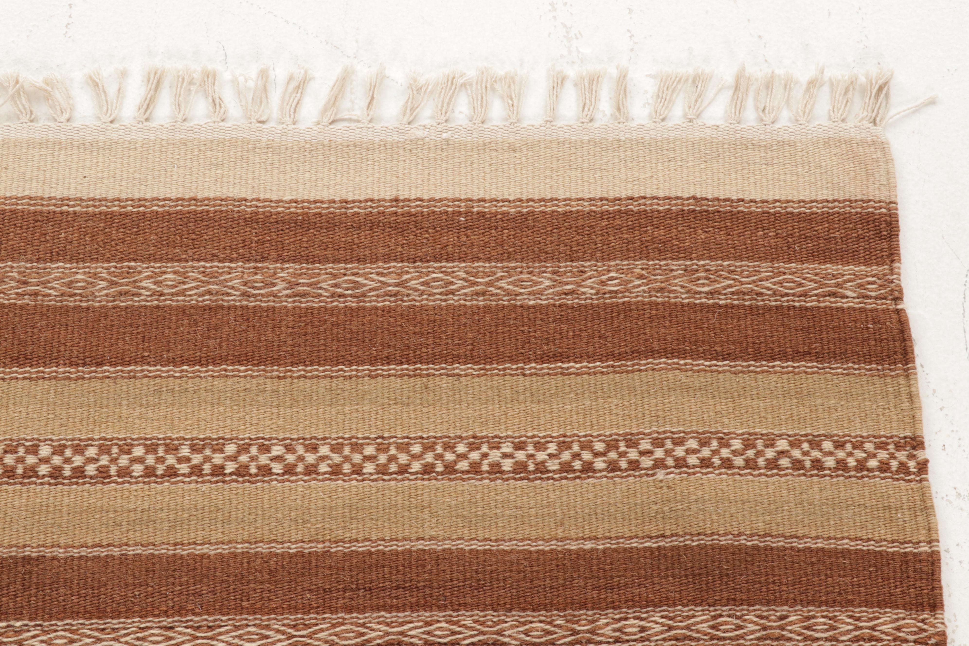 3'10 x 6' Handwoven Geometric Kilim Area Rug