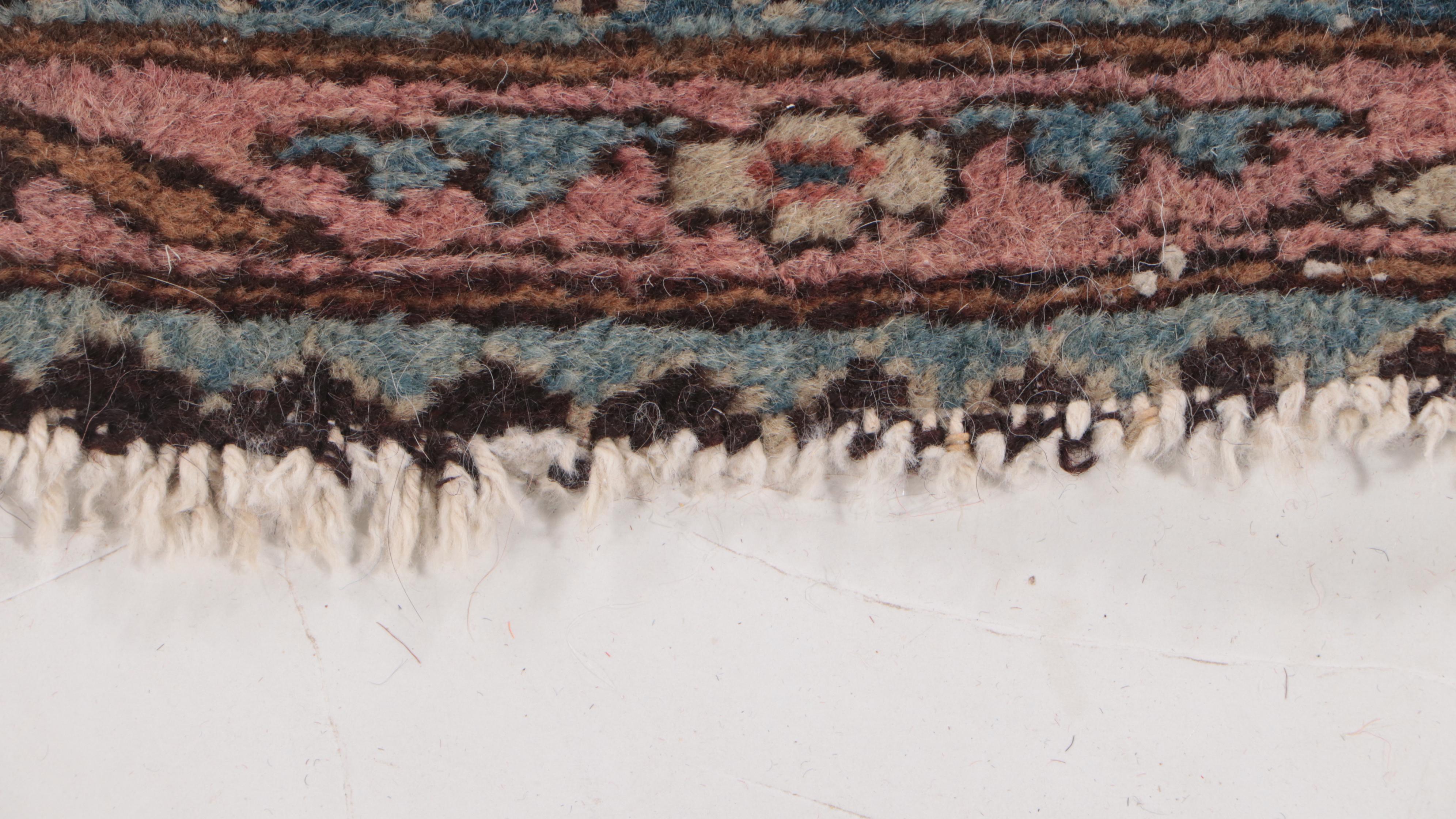 2'7 x 4'2 Hand-Knotted Persian Hamadan Accent Rug