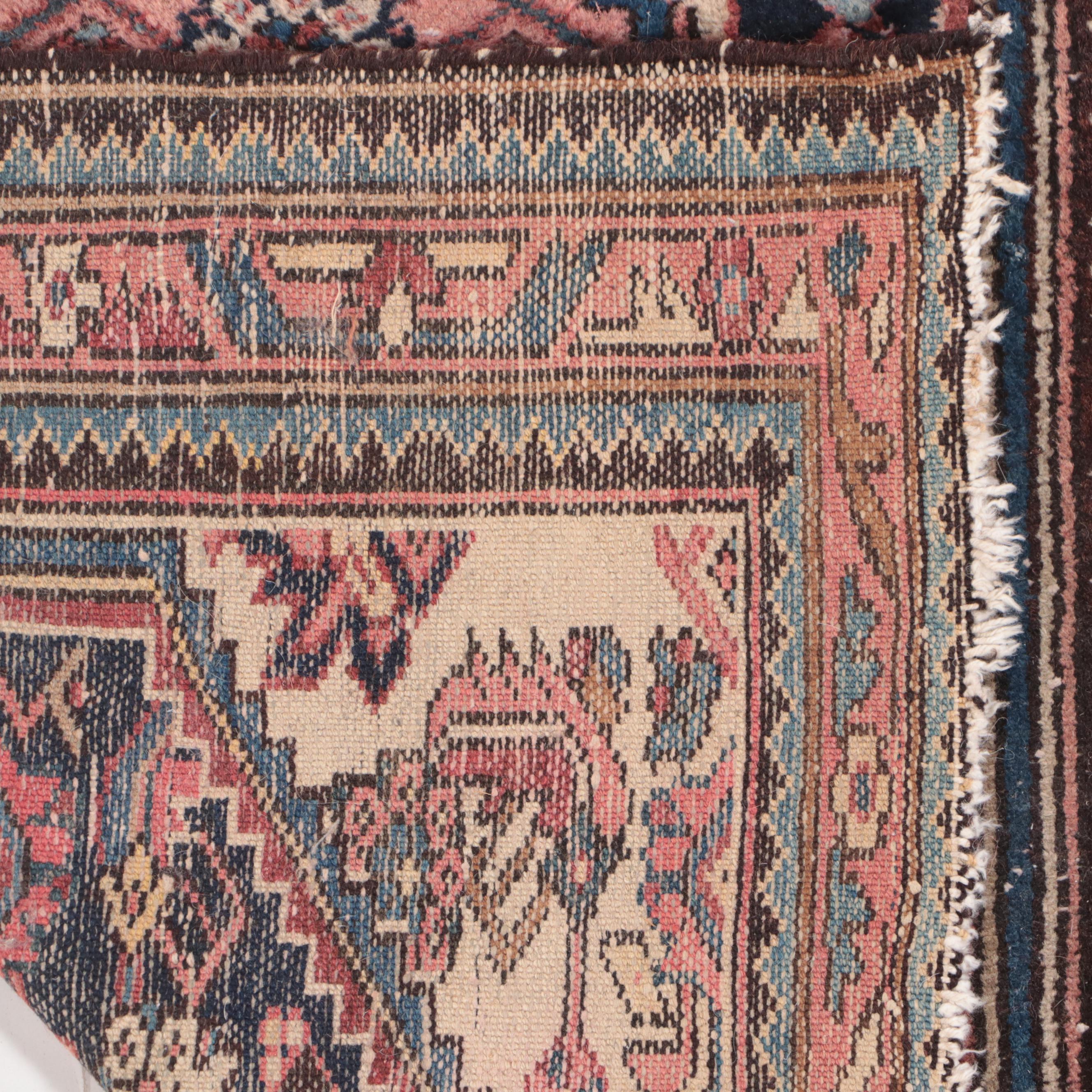 2'7 x 4'2 Hand-Knotted Persian Hamadan Accent Rug