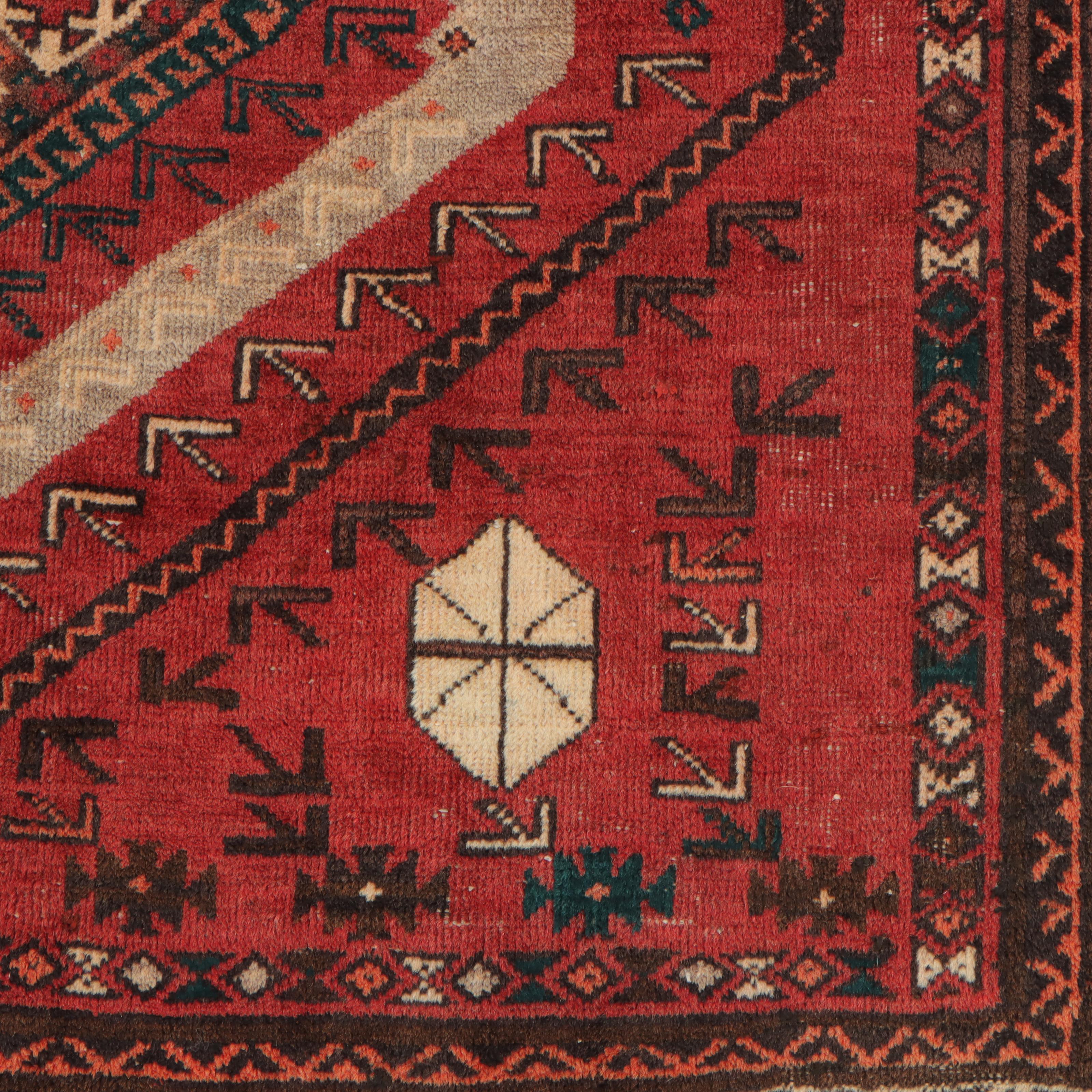 4'3 x 9'6 Hand-Knotted Persian Qashqai Area Rug