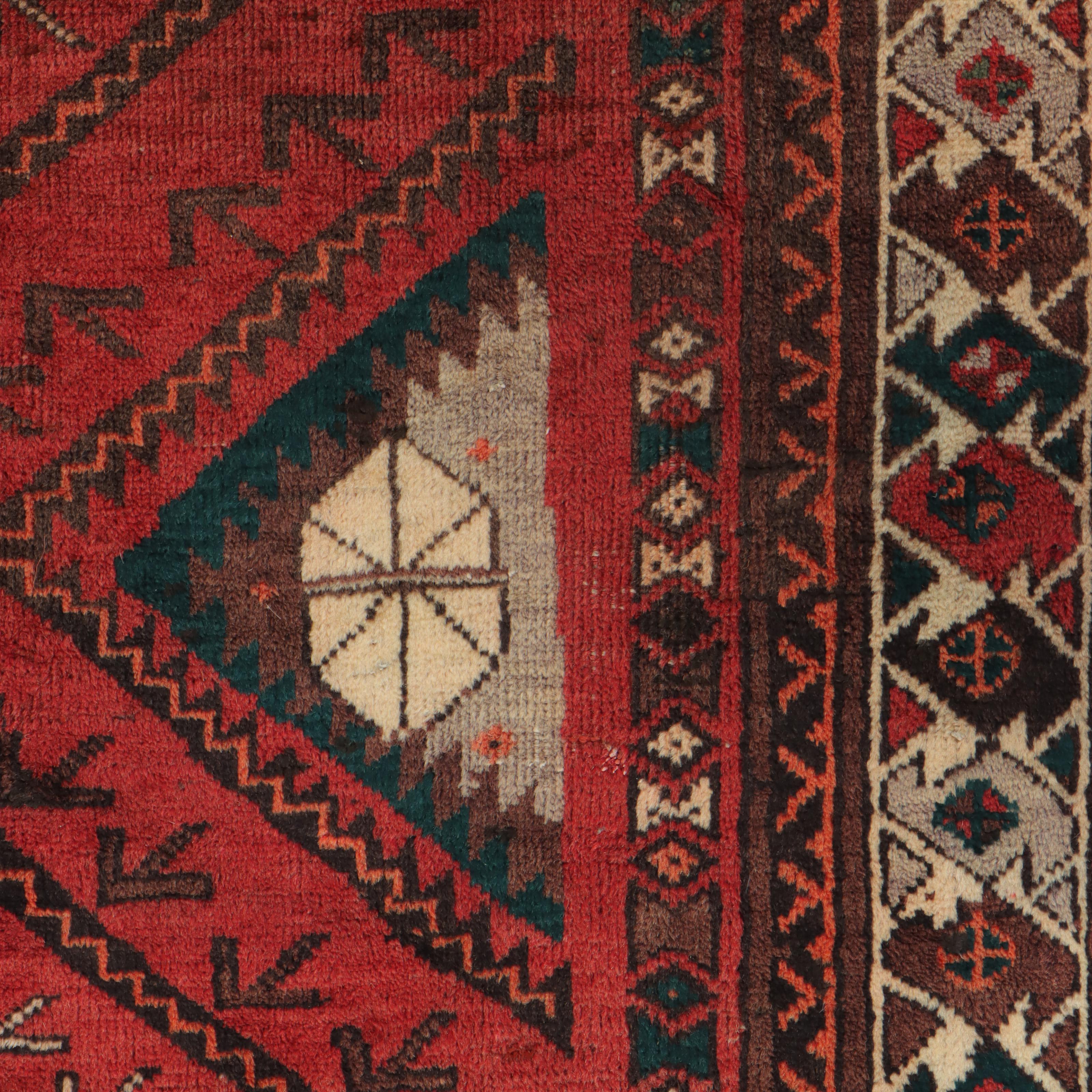 4'3 x 9'6 Hand-Knotted Persian Qashqai Area Rug