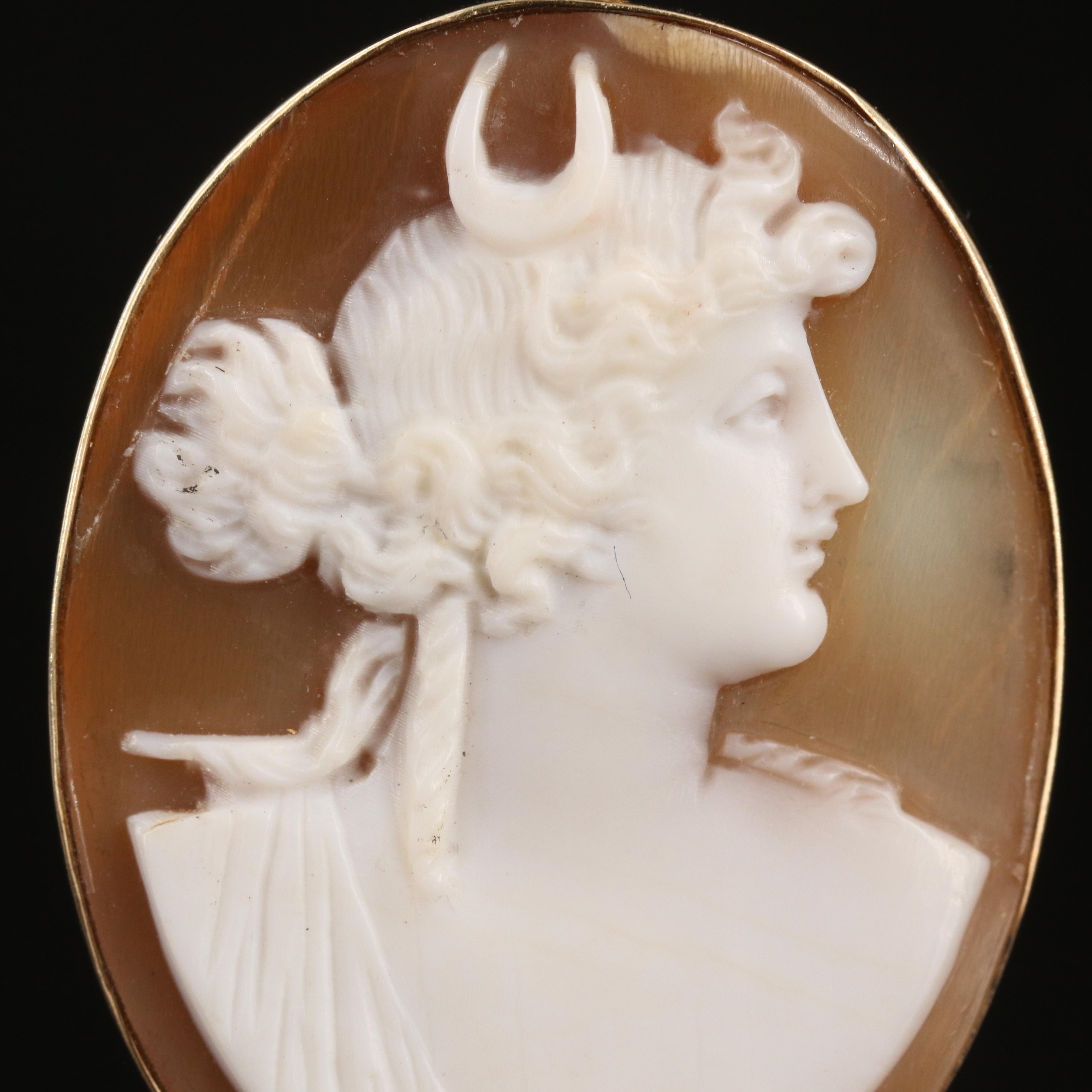 Antique 14K Shell Diana Cameo Pendant