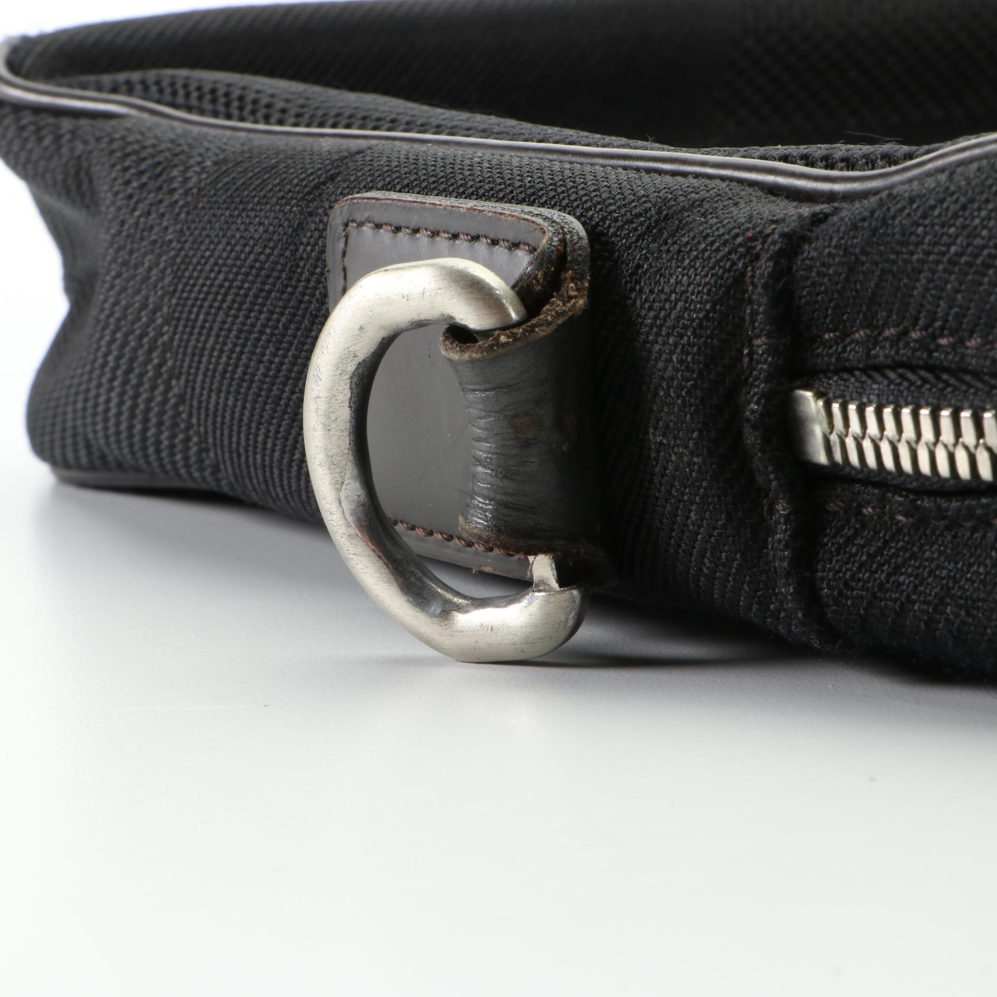 Louis Vuitton Laptop Bag in Black Damier Géant with Leather Trim