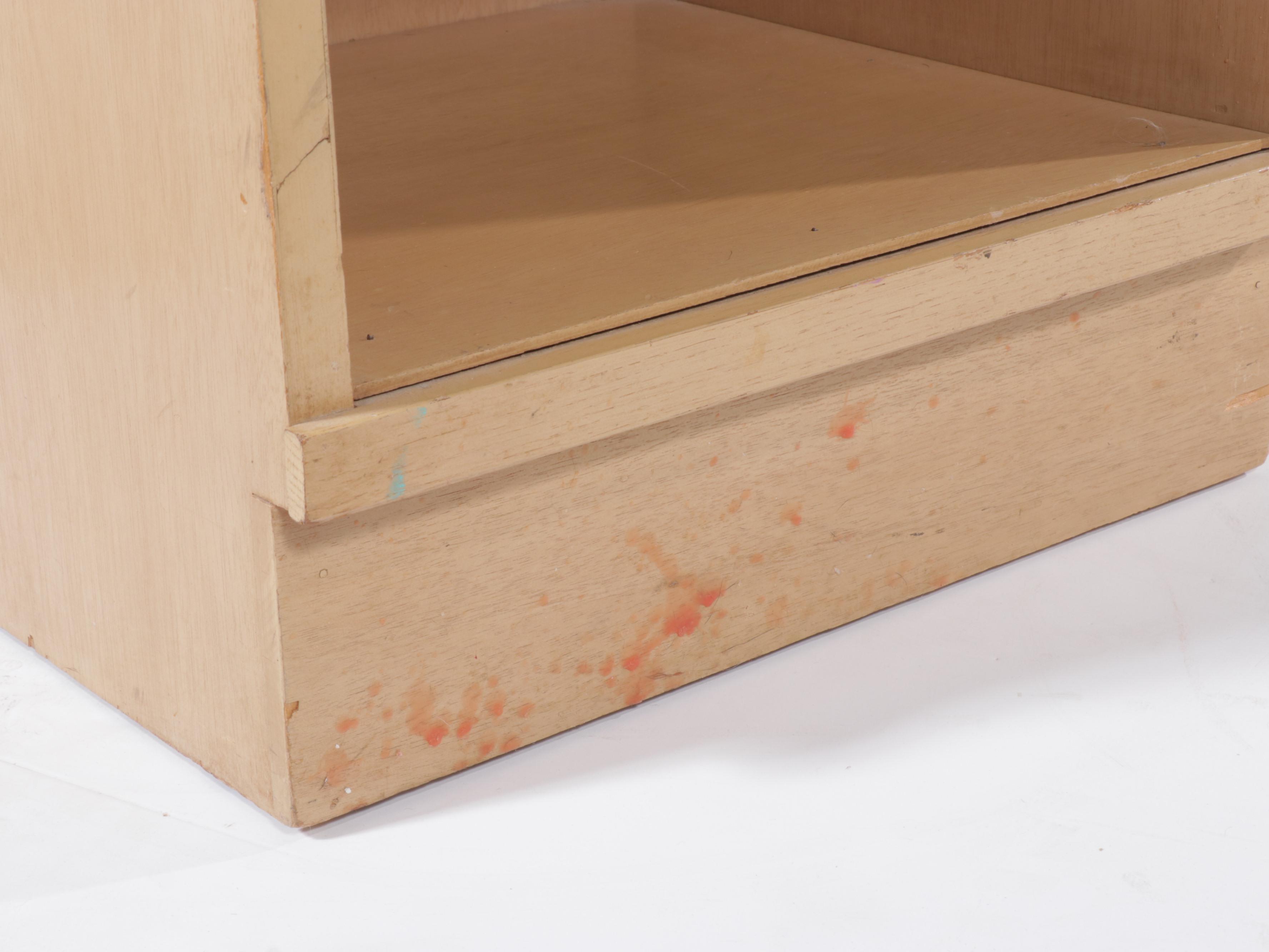 Harmony House Mid Century Modern Blonde Mahogany Nightstand