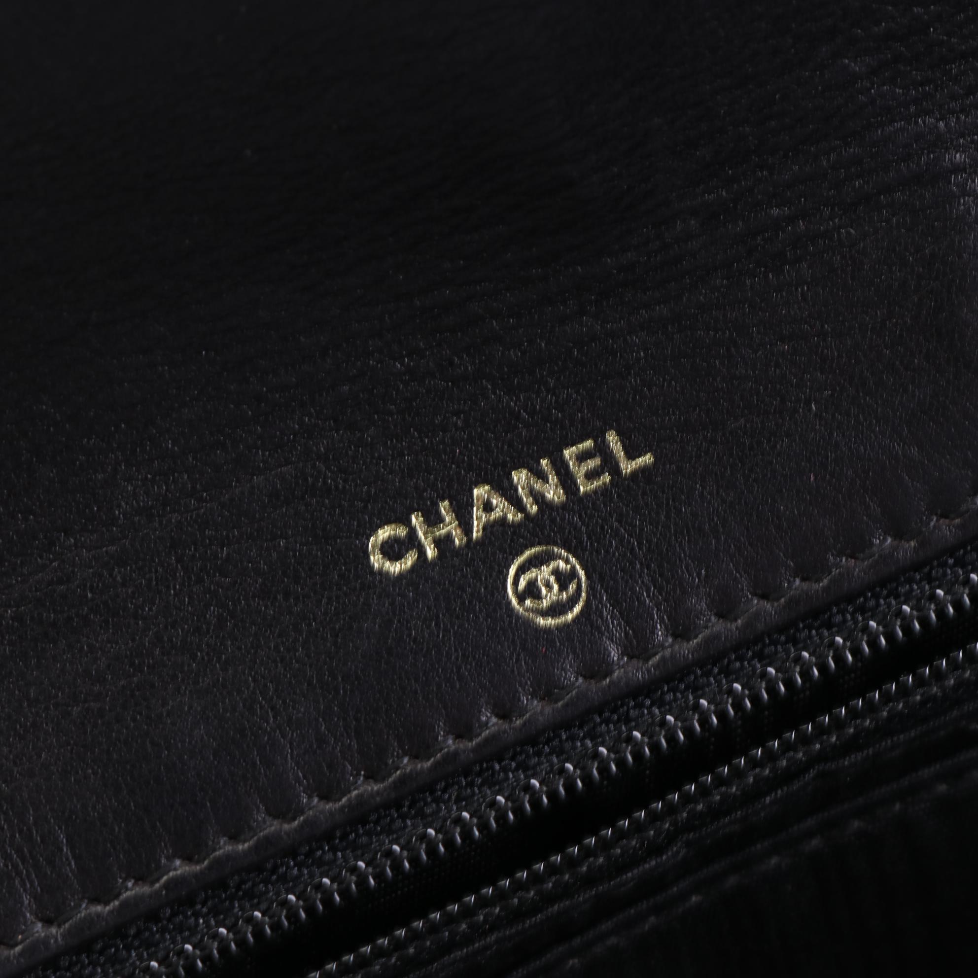 Chanel CC Wallet on Chain Bag in Patent Leather with Interwoven Chain Strap