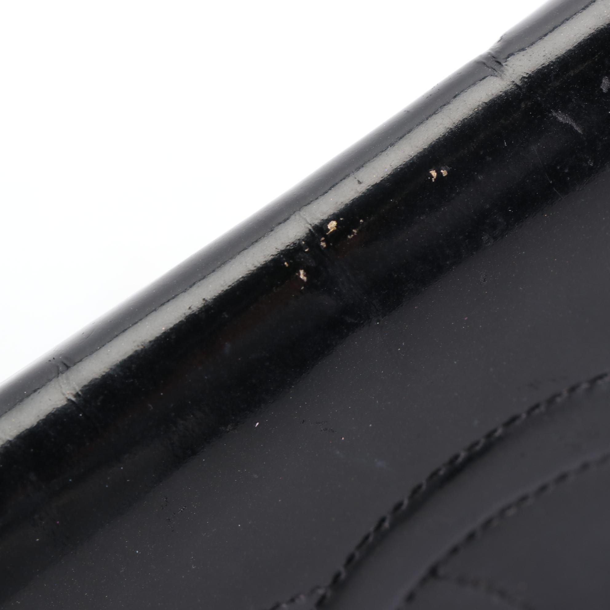 Chanel CC Wallet on Chain Bag in Patent Leather with Interwoven Chain Strap